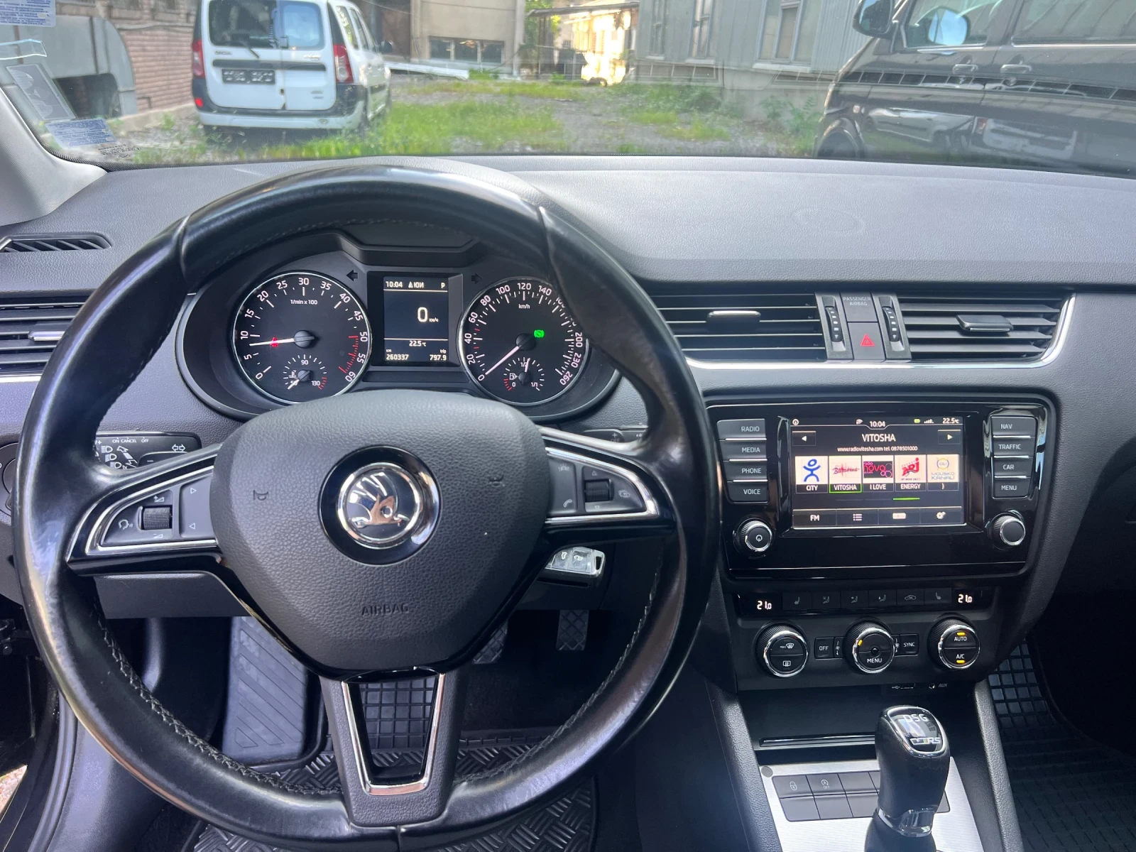 Skoda Octavia DSG 4x4 Carplay - изображение 8