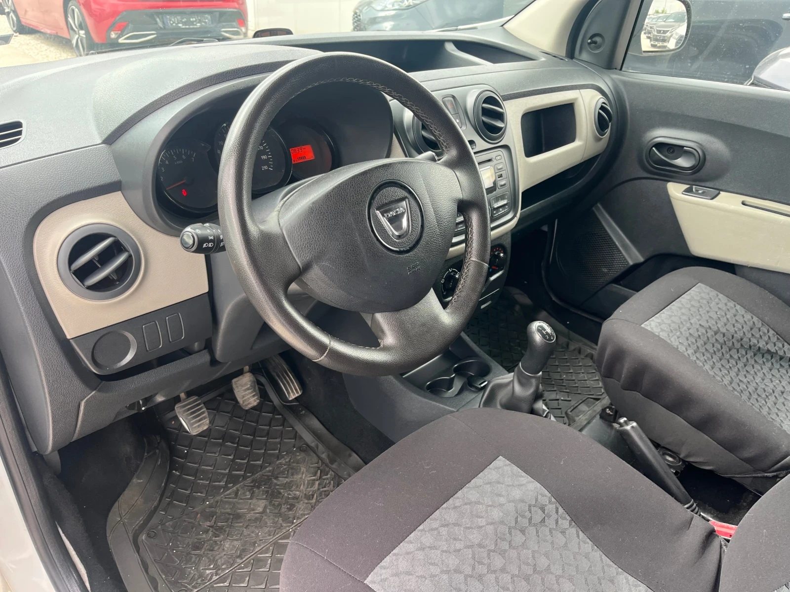 Dacia Dokker 150000km, Италия - изображение 7
