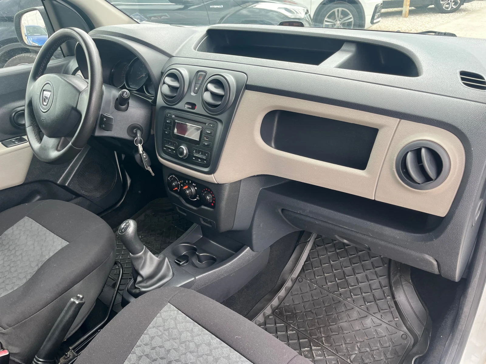 Dacia Dokker 150000km, Италия - изображение 9