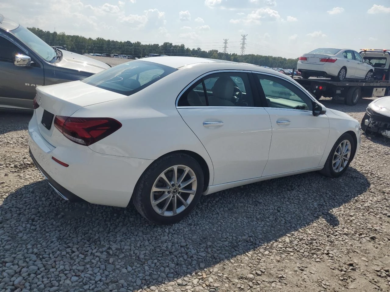 Mercedes-Benz A 220 * DIGITAL* MEMORY* PANO*  | Mobile.bg — изображение 3