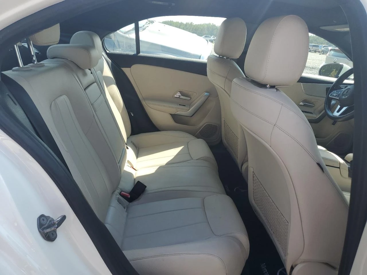 Mercedes-Benz A 220 * DIGITAL* MEMORY* PANO*  | Mobile.bg — изображение 10