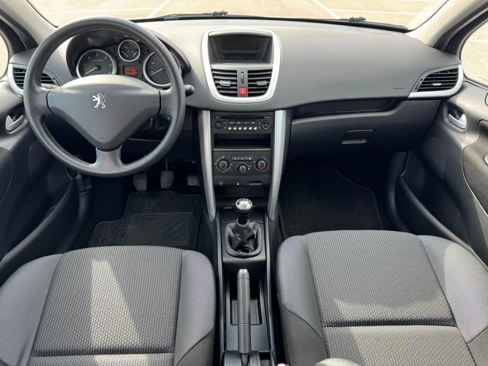 Peugeot 207 PLUS - 1.4 HDI - 72.000 km!!! - изображение 10