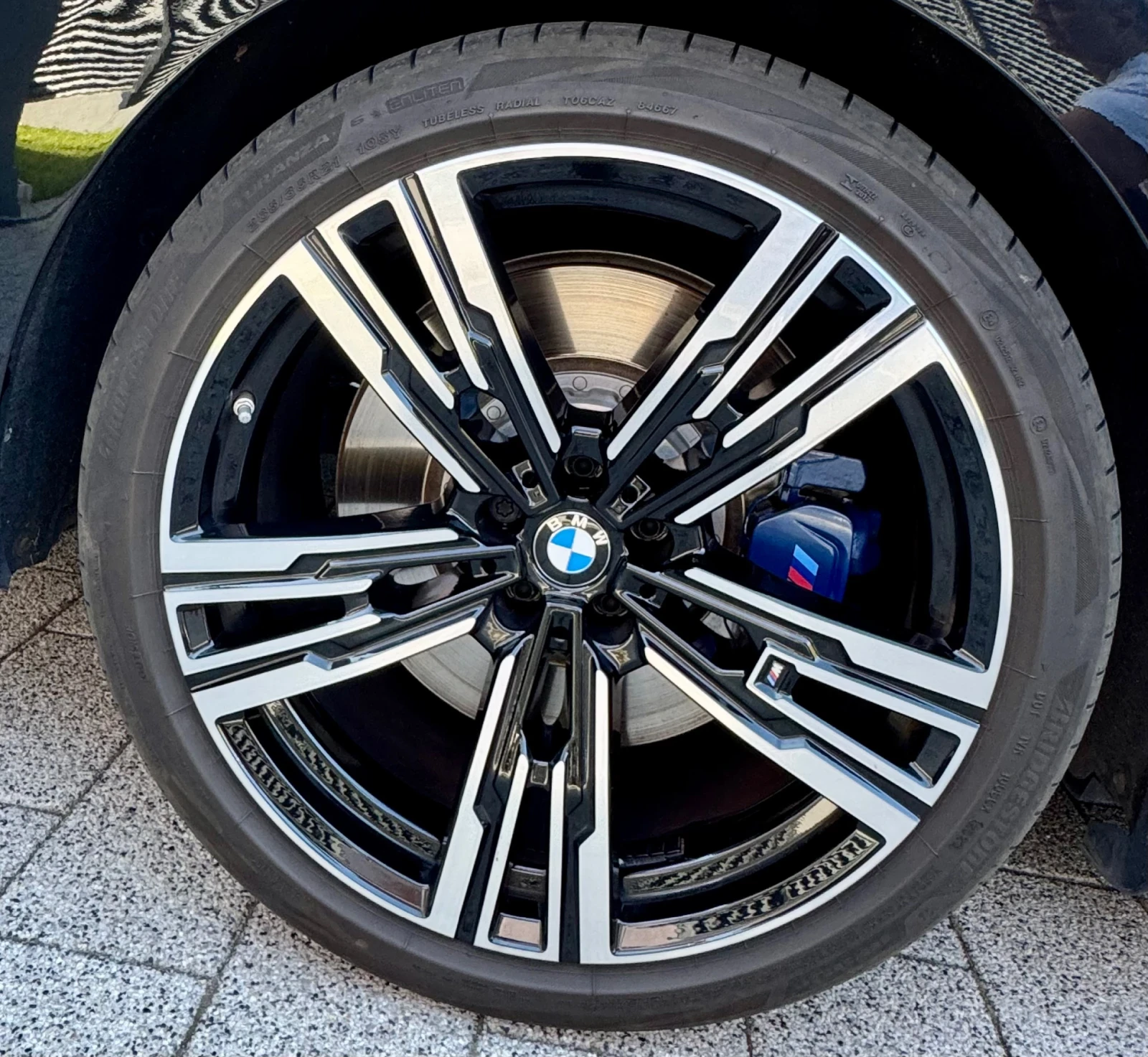 BMW 760 НАЛИЧЕН M760e/drive/Bower&Wilkinson - изображение 7