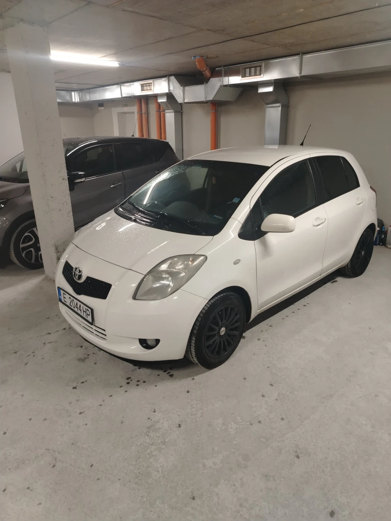 Toyota Yaris 1.3vvt 86 | Mobile.bg � ����������� 5