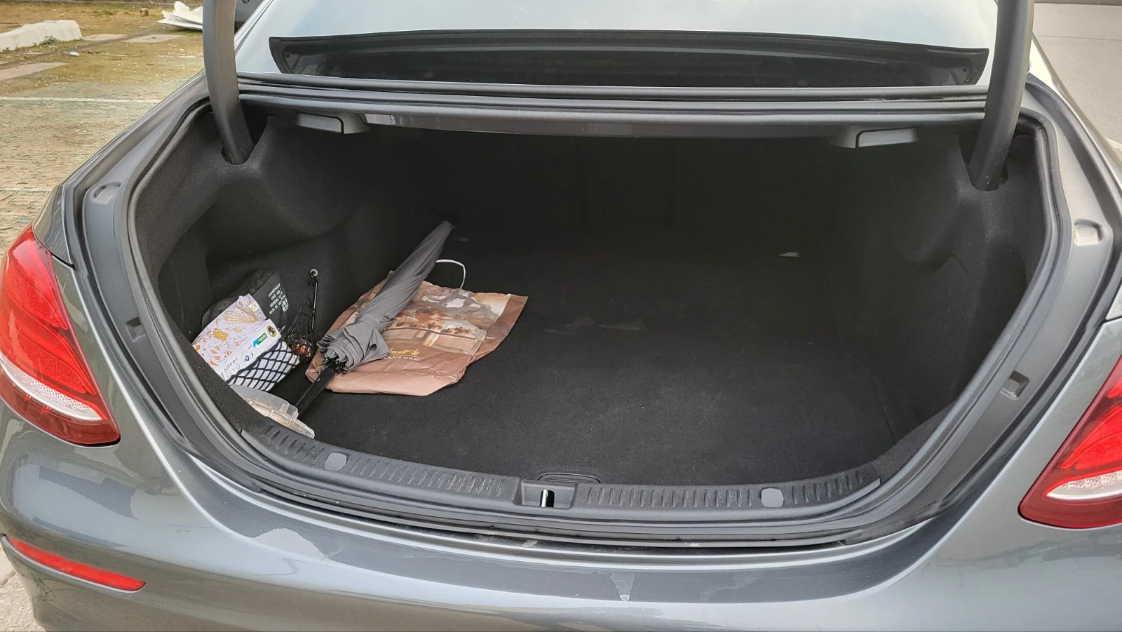 Mercedes-Benz E 400, снимка 11 - Автомобили и джипове - 53848027