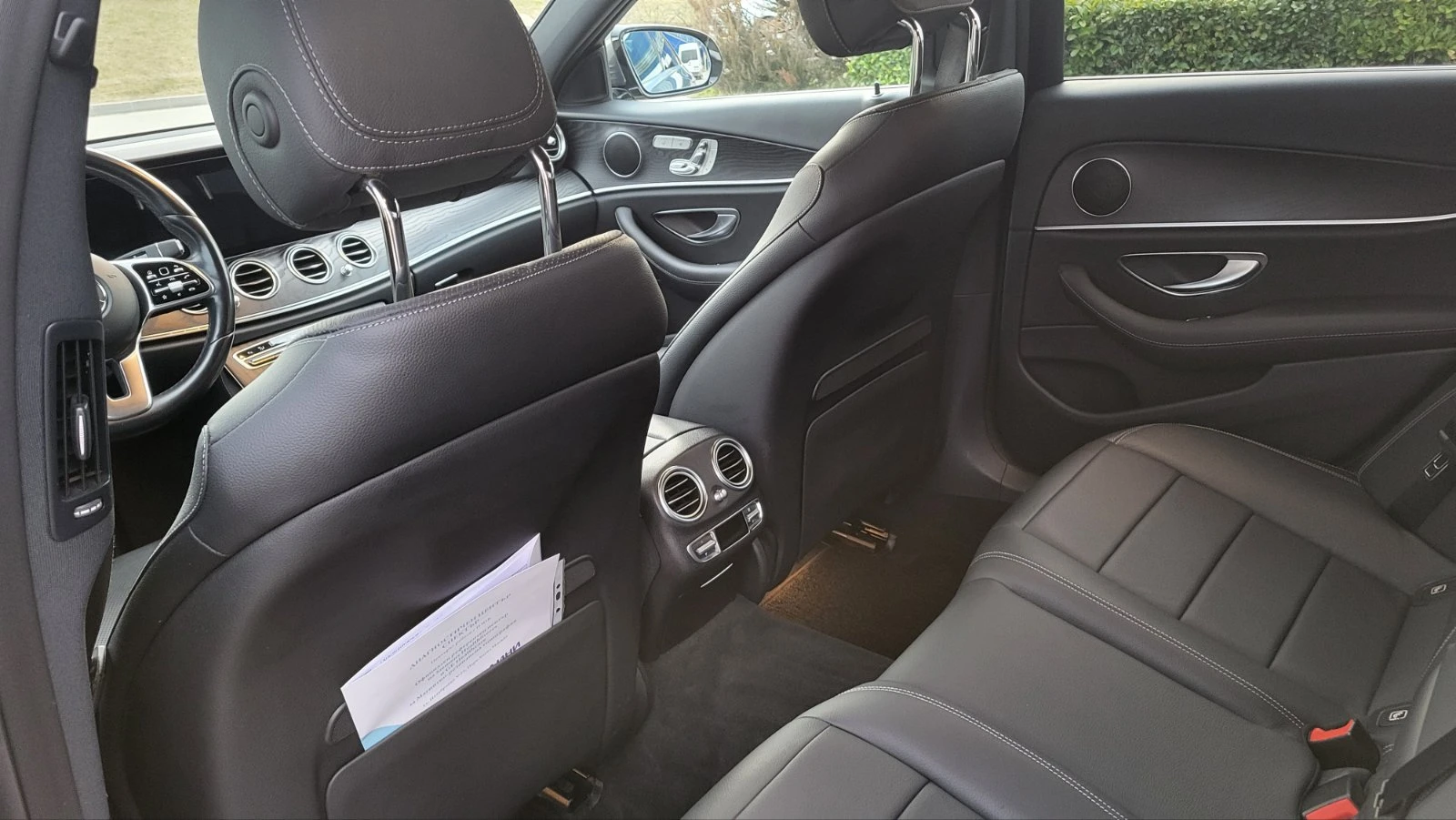 Mercedes-Benz E 400, снимка 9 - Автомобили и джипове - 53848027