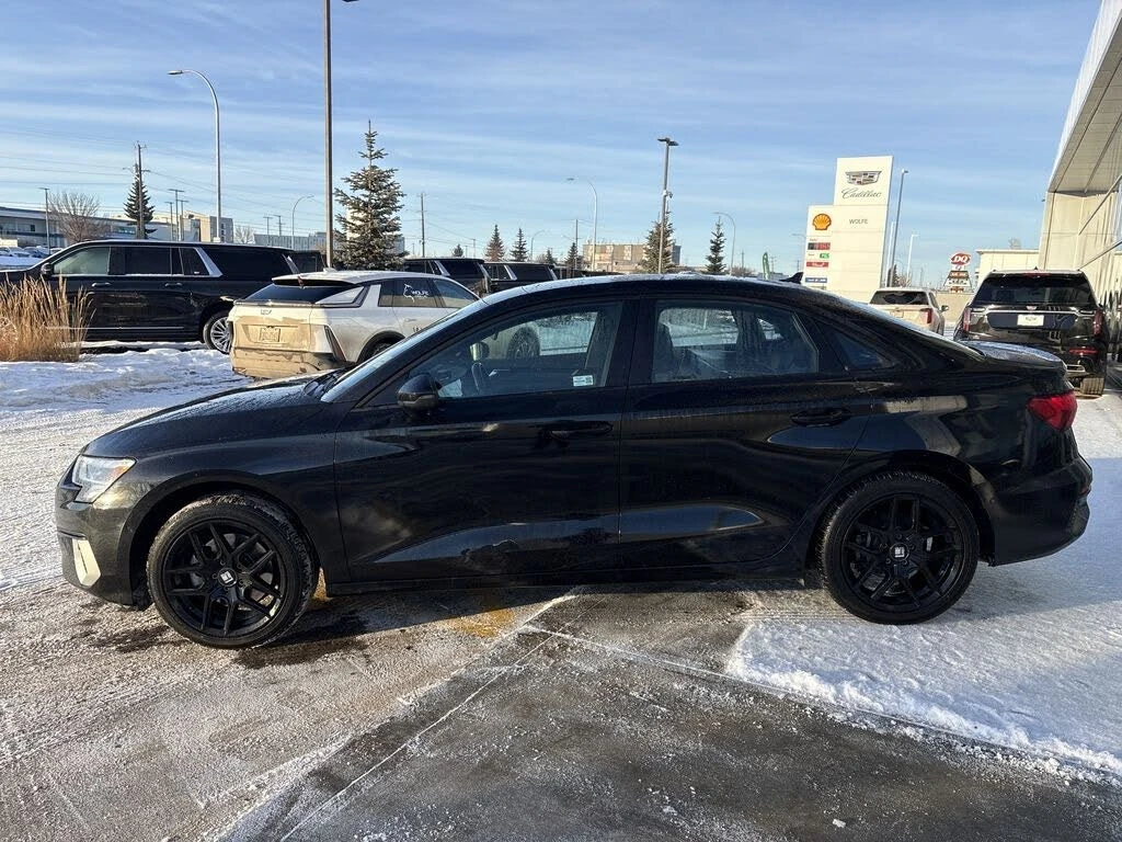 Audi A3 40 TFSI* Komfort* АвтоКредит* (ЦЕНА ДО БГ), снимка 5 - Автомобили и джипове - 54001836