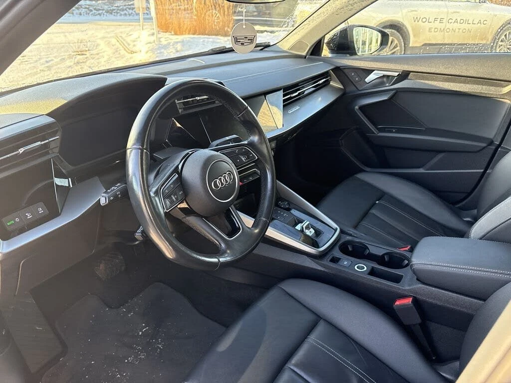 Audi A3 40 TFSI* Komfort* АвтоКредит* (ЦЕНА ДО БГ), снимка 12 - Автомобили и джипове - 54001836