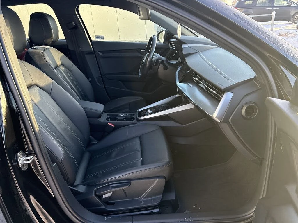 Audi A3 40 TFSI* Komfort* АвтоКредит* (ЦЕНА ДО БГ), снимка 16 - Автомобили и джипове - 54001836