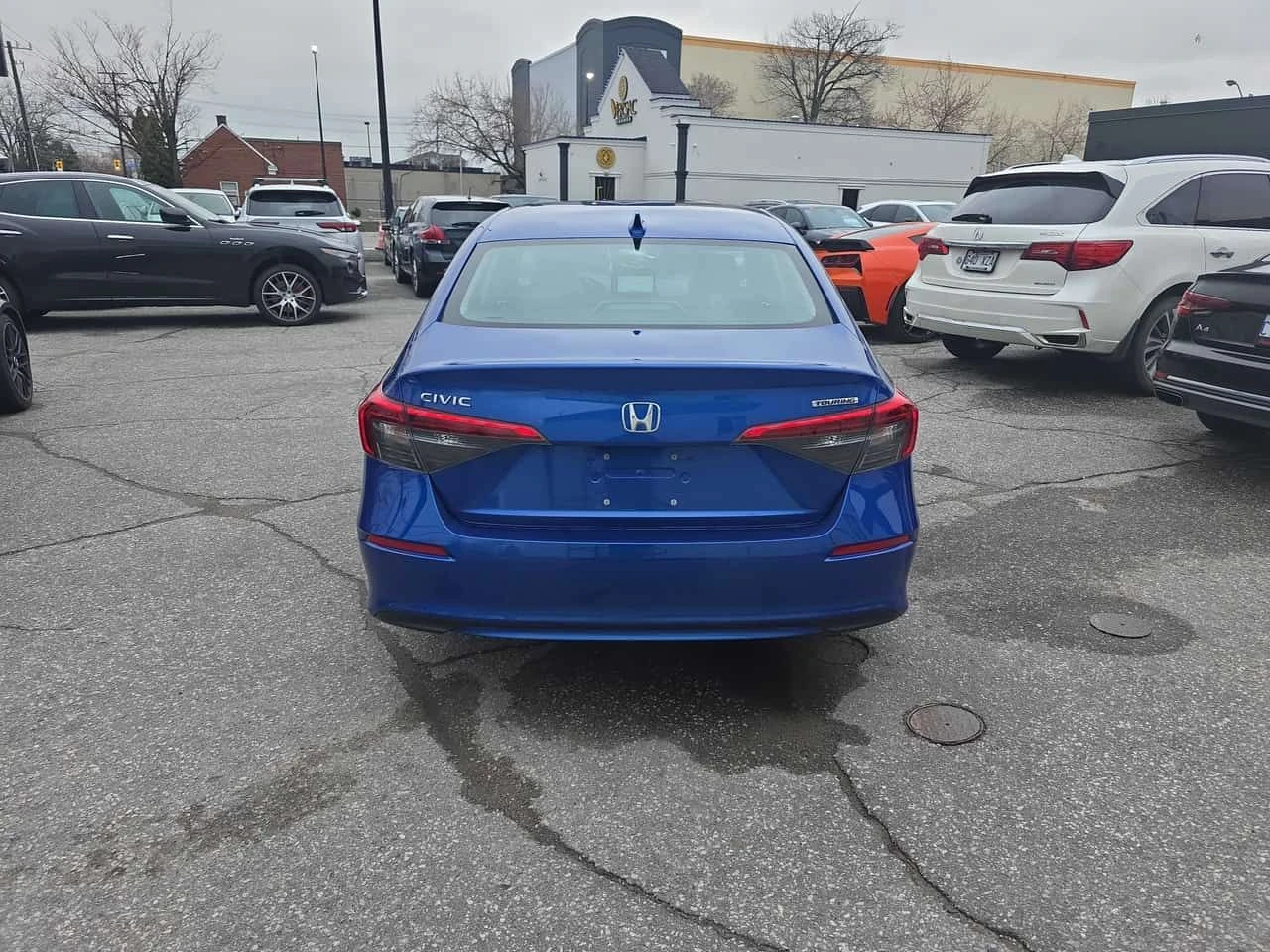 Honda Civic * Touring * ПОДГРЕВ * КАМЕРА * ПАМЕТ, снимка 13 - Автомобили и джипове - 54217475