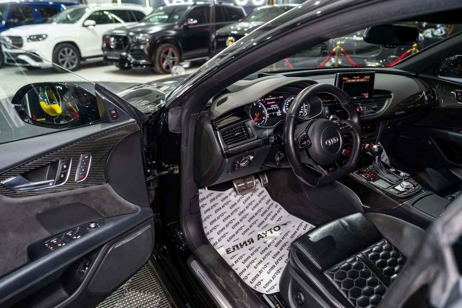 Audi Rs7 ABT TUNING LED CARBON BOSE 360 ЛИЗИНГ 100%, снимка 11 - Автомобили и джипове - 54218837