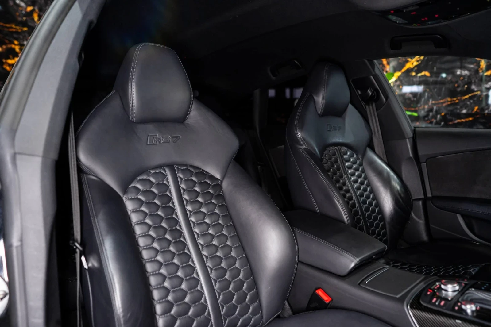 Audi Rs7 ABT TUNING LED CARBON BOSE 360 ЛИЗИНГ 100%, снимка 14 - Автомобили и джипове - 54218837