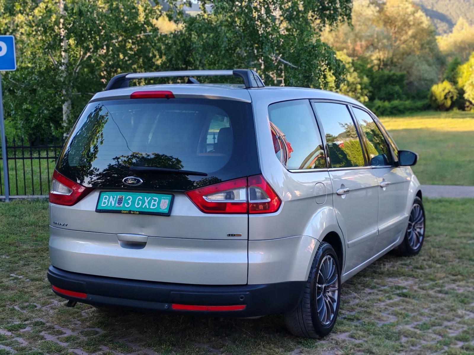 Ford Galaxy 2.2TDCI(175)* INDIVIDUAL* FACELIFT* BНОВ ВНОС* , снимка 6 - Автомобили и джипове - 54703976