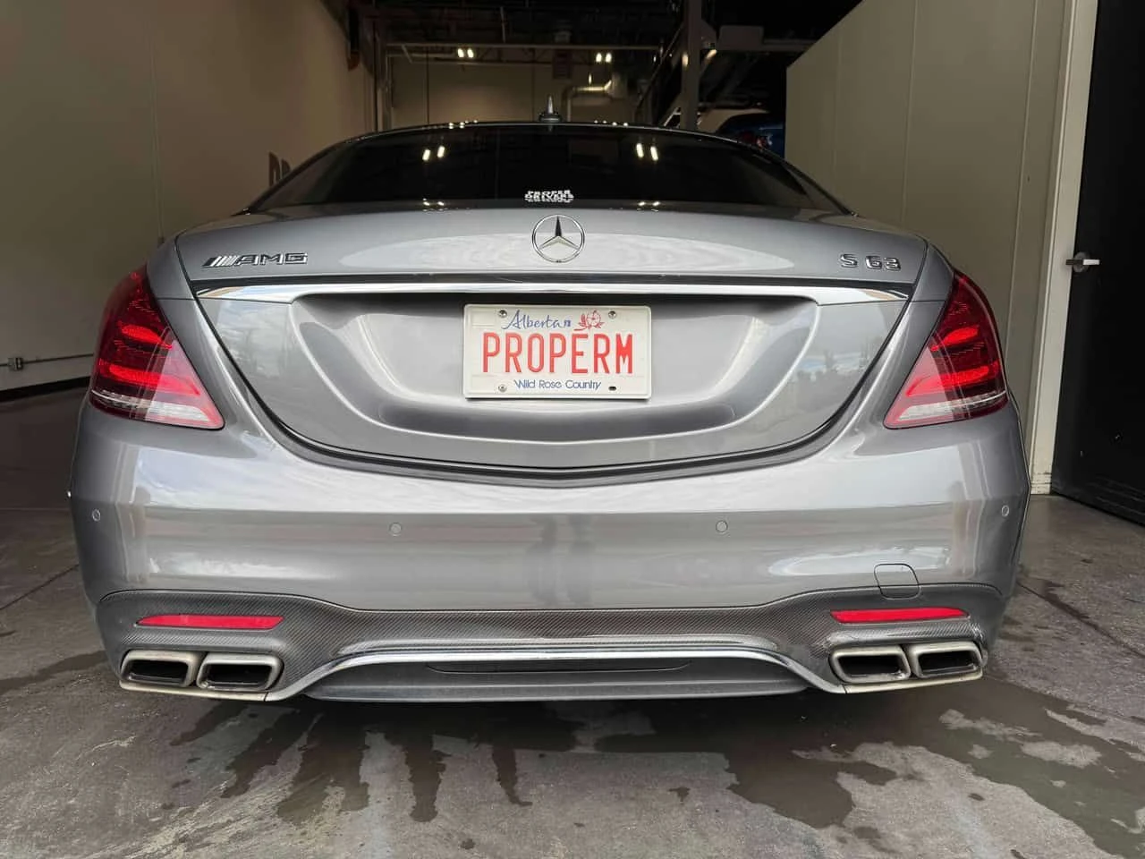 Mercedes-Benz S 63 FULL * ТЕЛЕВИЗОРИ * НОЩНО ВИЖДАНЕ * КАРБОН, снимка 4 - Автомобили и джипове - 54904776