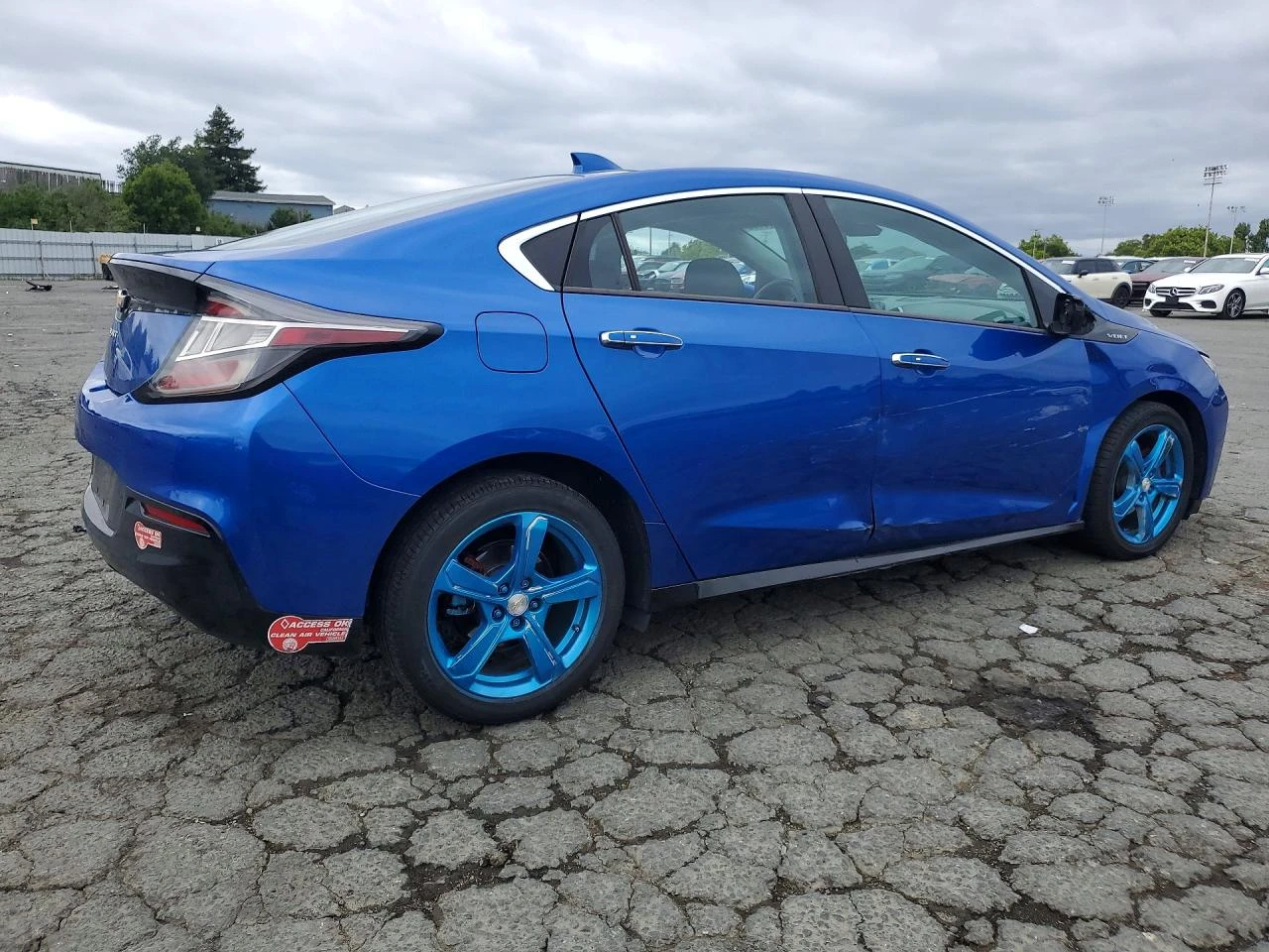 Chevrolet Volt LT, снимка 8 - Автомобили и джипове - 54995939