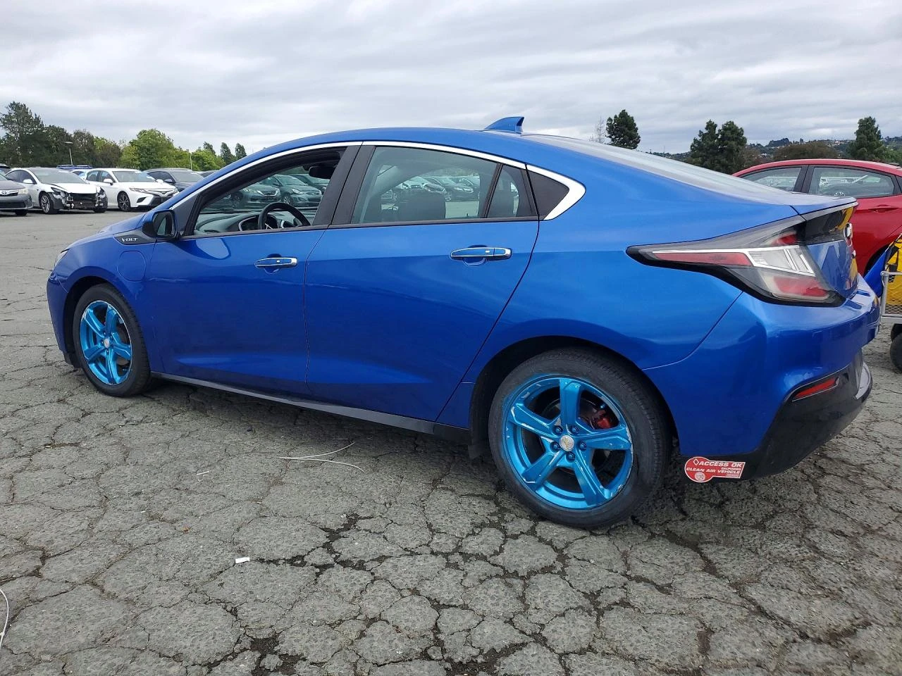 Chevrolet Volt LT, снимка 10 - Автомобили и джипове - 54995939