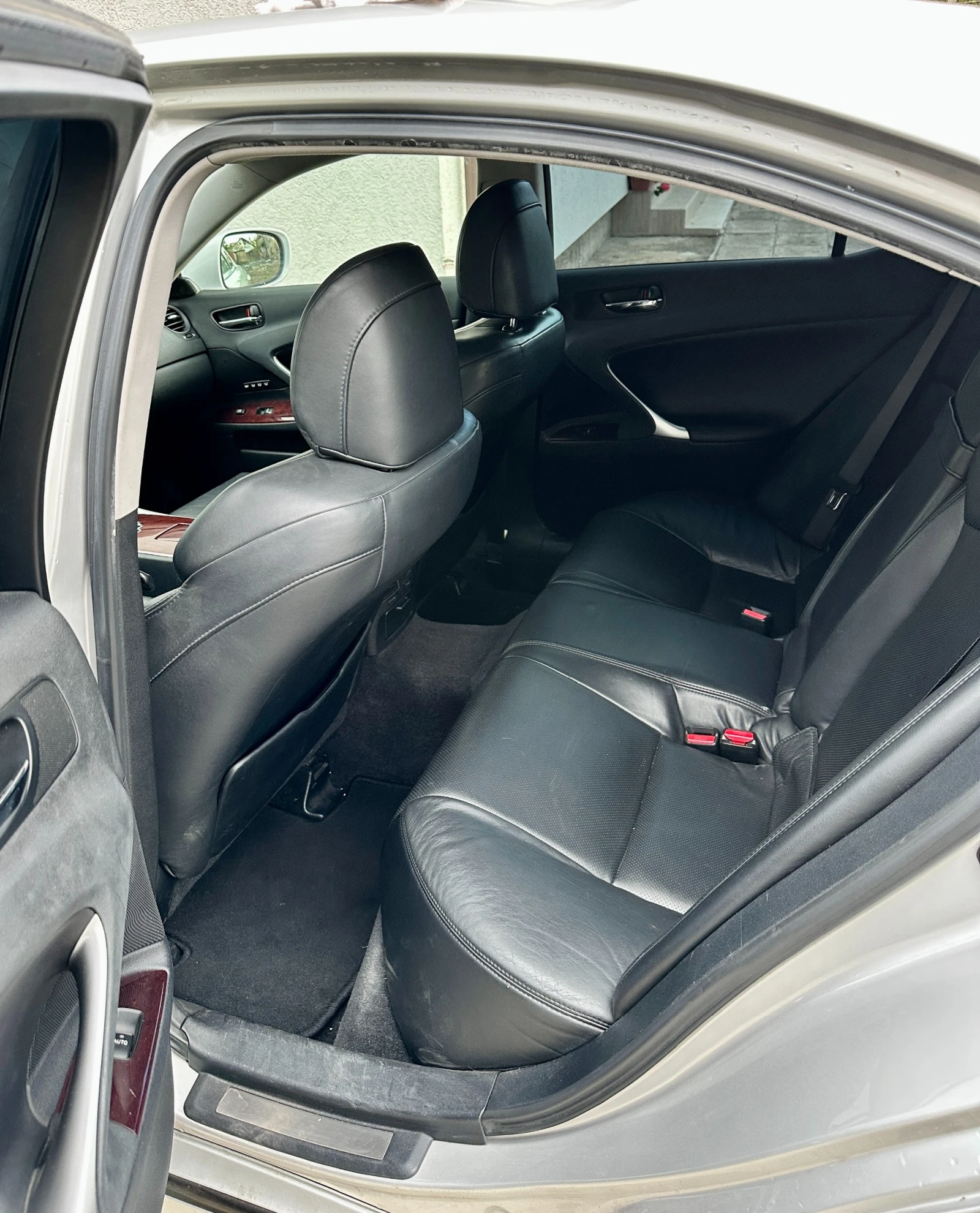 Lexus IS 250, снимка 13 - Автомобили и джипове - 55246135