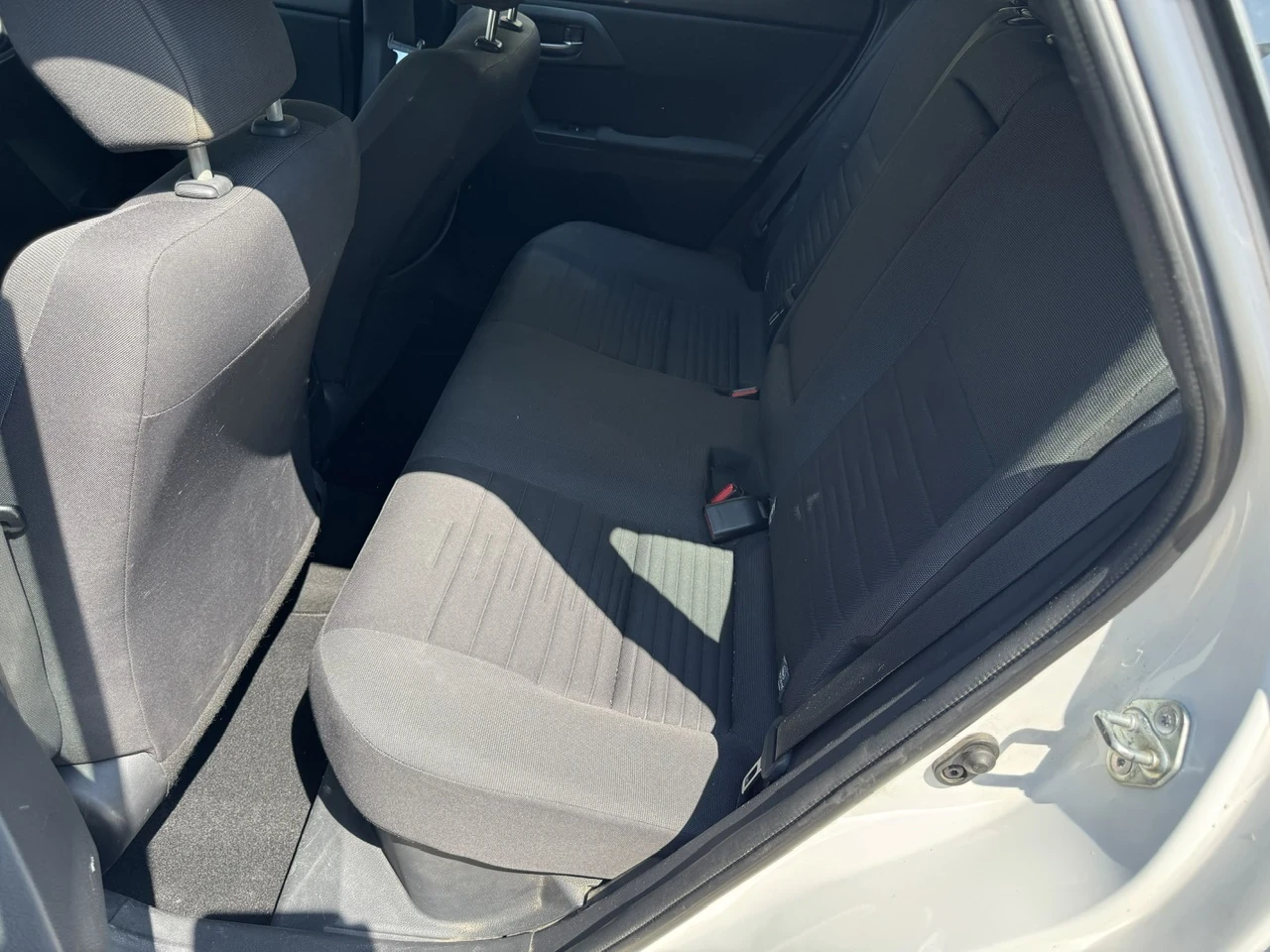 Toyota Auris 1.8i Hybrid/Facelift, снимка 10 - Автомобили и джипове - 55248563