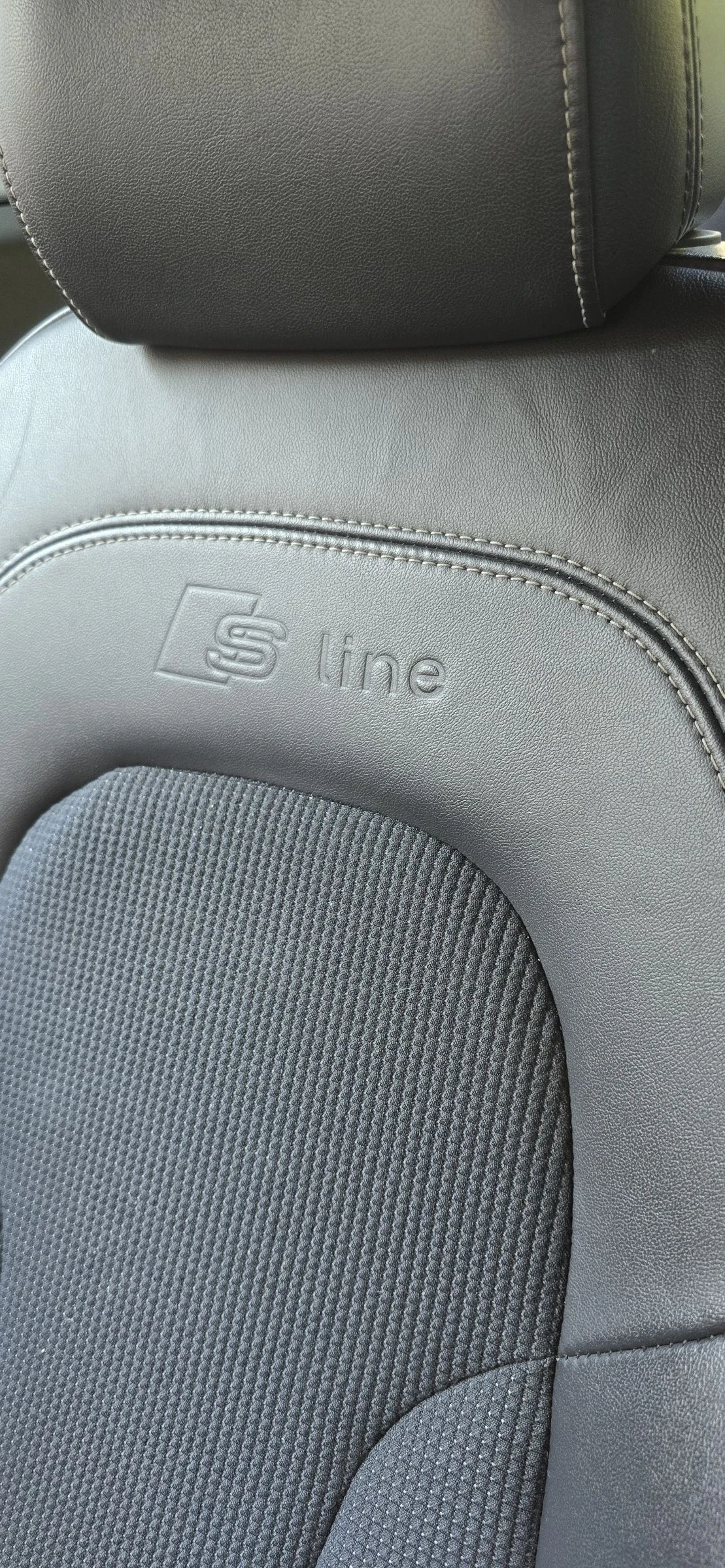 Audi Tt 2.0 TFSI S-LINE, снимка 13 - Автомобили и джипове - 55301449