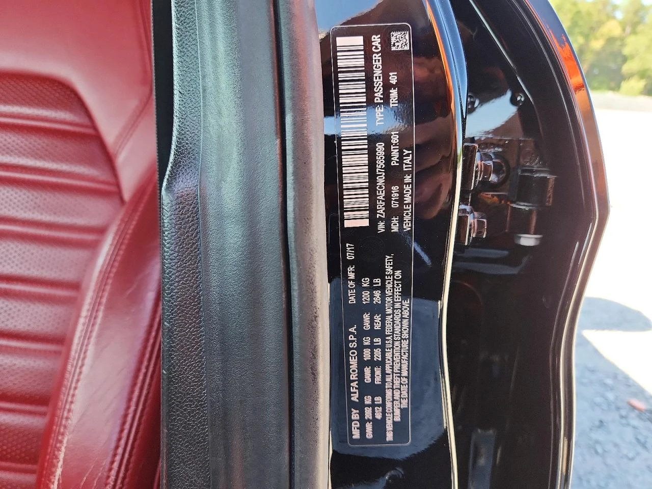 Alfa Romeo Giulia 2.0l Ti, снимка 12 - Автомобили и джипове - 55586713