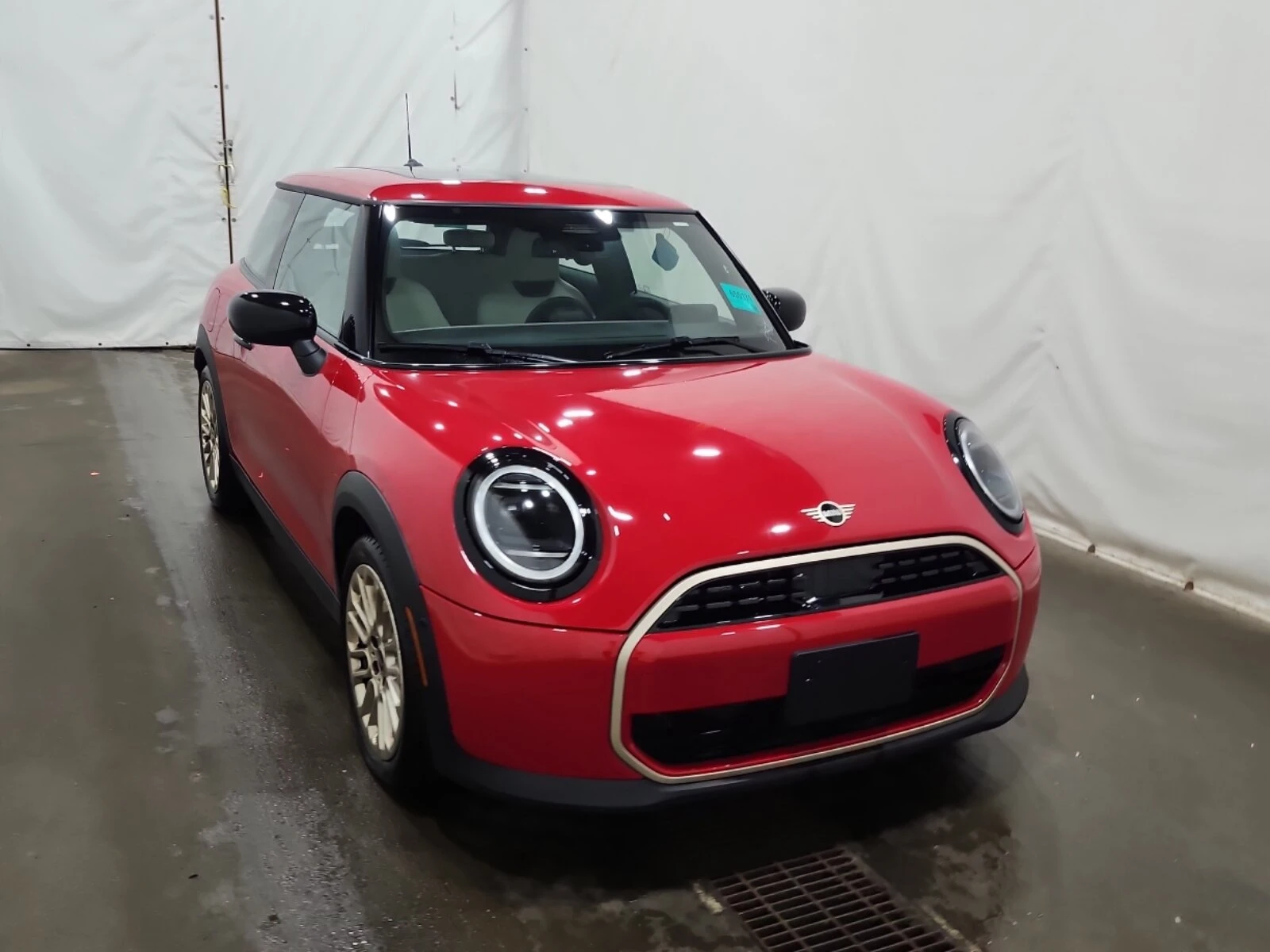 Mini Cooper ДИСТРОНИК* HUD* КОЖА* ПАНО* SINGATURE, снимка 2 - Автомобили и джипове - 55977180