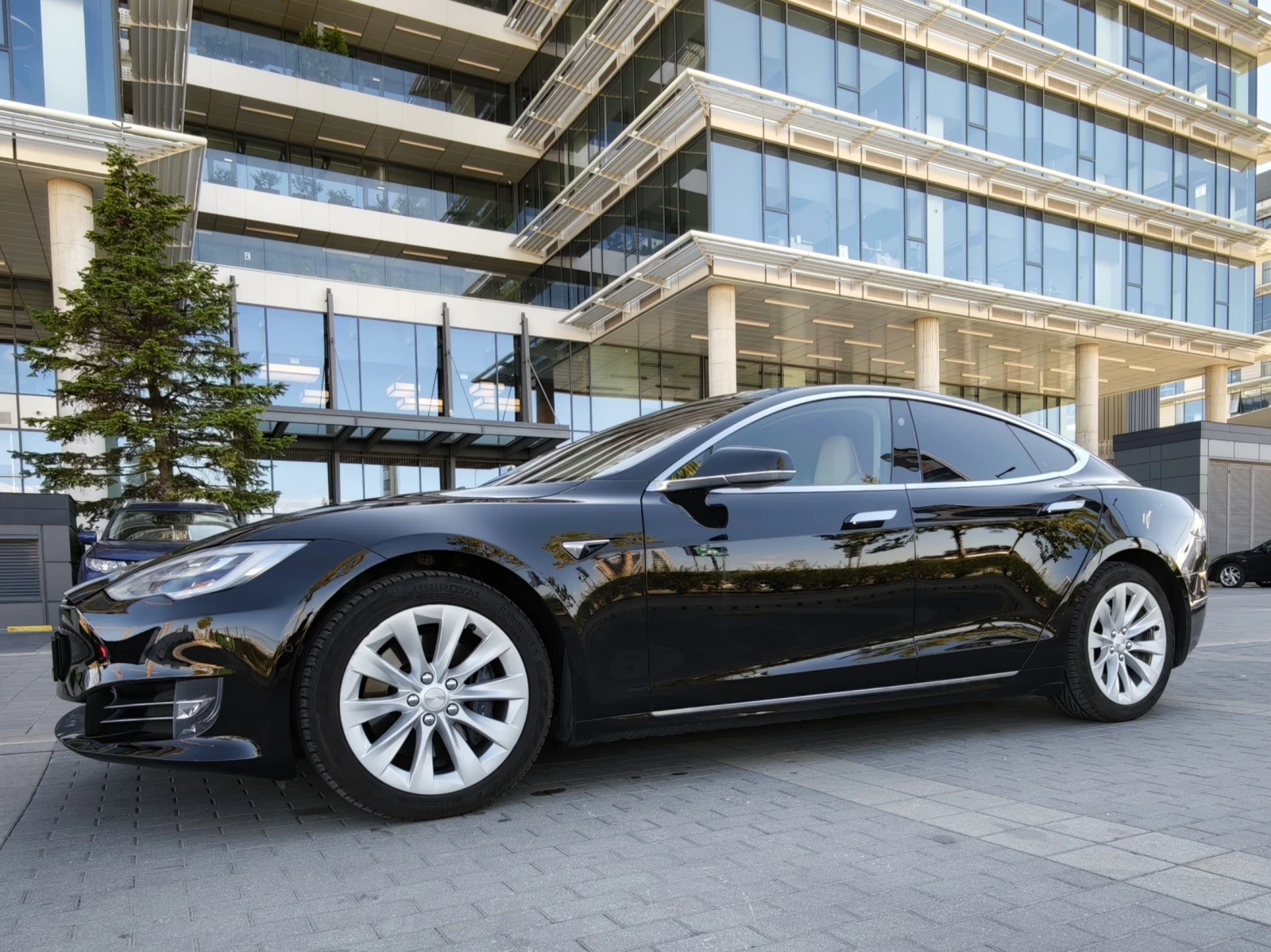 Tesla Model S 100D Гаранция