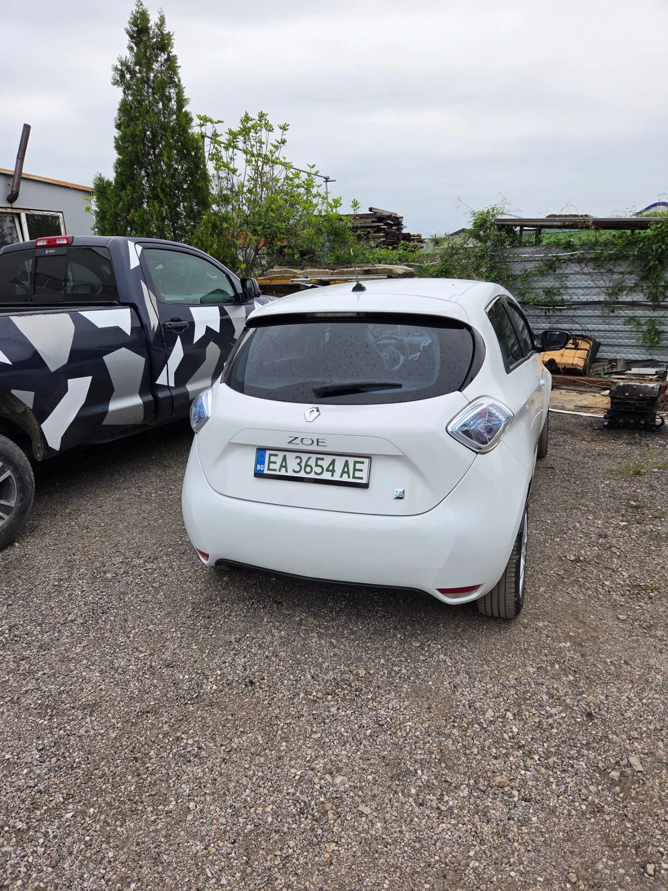Renault Zoe, снимка 3 - Автомобили и джипове - 56416219
