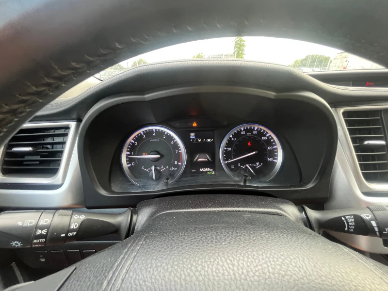 Toyota Highlander 3.5i, 295ck.Автоматик, ЛИЗИНГ, снимка 10 - Автомобили и джипове - 51703013
