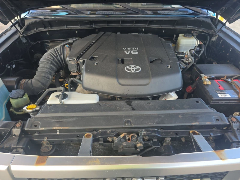 Toyota Fj cruiser 4.0 / AWD , снимка 14 - Автомобили и джипове - 52579852