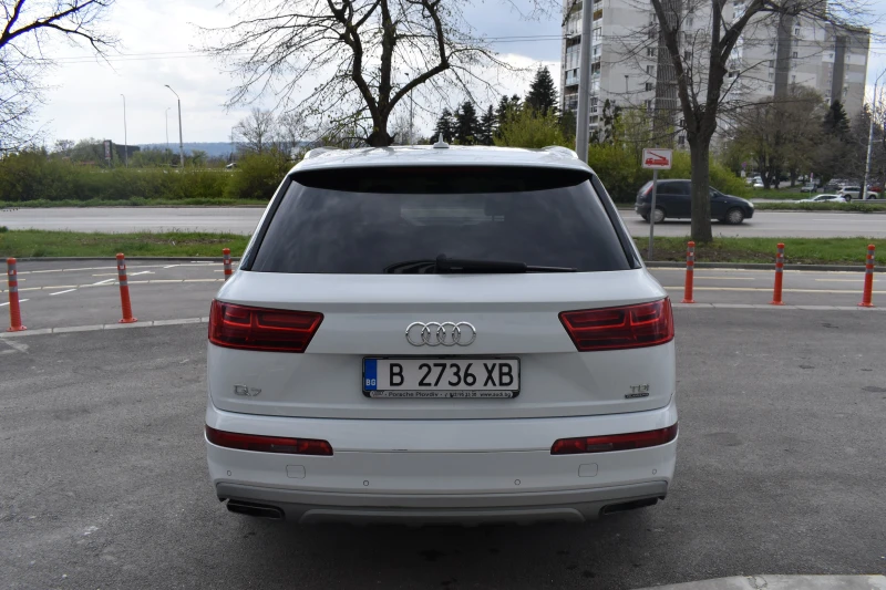 Audi Q7 3.0TDI S-LINE* MATRIX* DIGITAL* ЗАВИВАЩ ЗАДЕН МОСТ, снимка 4 - Автомобили и джипове - 53428683