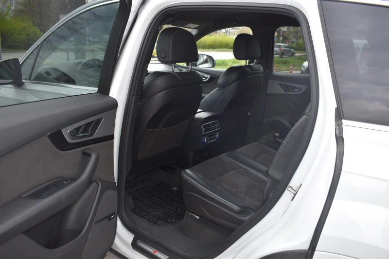 Audi Q7 3.0TDI S-LINE* MATRIX* DIGITAL* ЗАВИВАЩ ЗАДЕН МОСТ, снимка 14 - Автомобили и джипове - 53428683