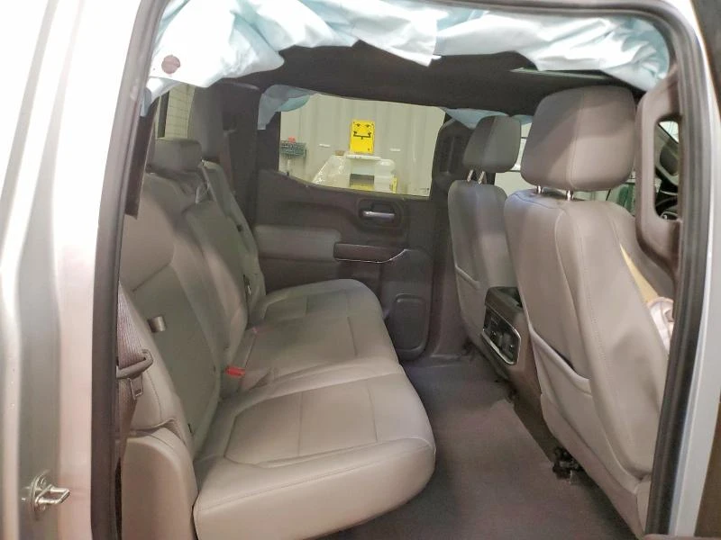 Gmc Sierra 5.3L 8 4x4 w/Rear Wheel Drv, снимка 11 - Автомобили и джипове - 53773253