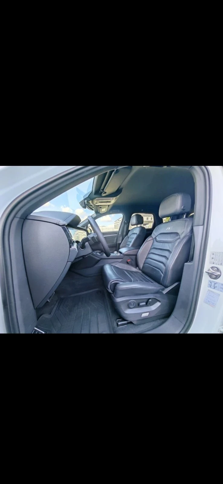 VW Touareg R line , снимка 4 - Автомобили и джипове - 54212996