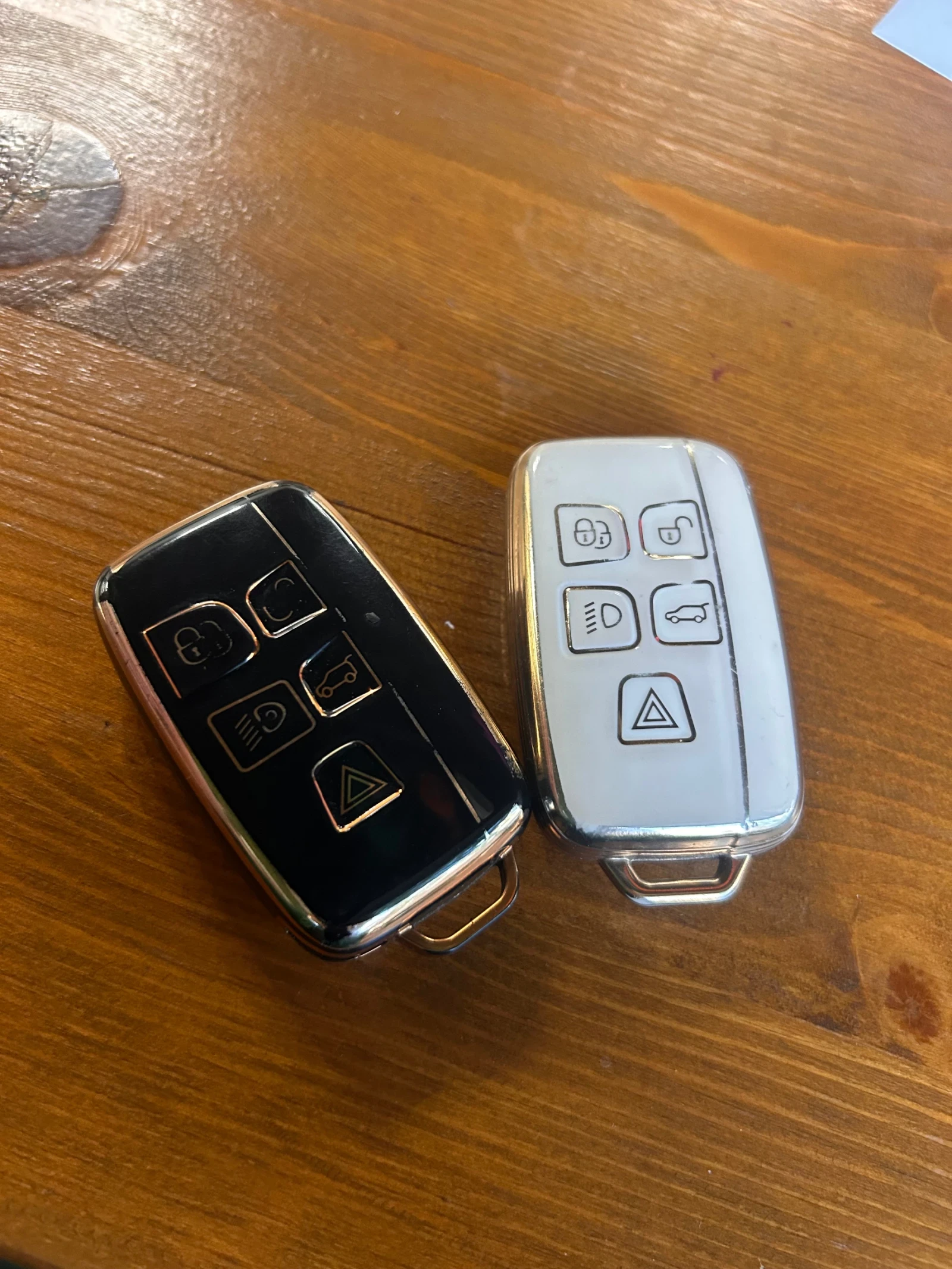 Land Rover Range Rover Evoque   12.12.2025 | Mobile.bg   16