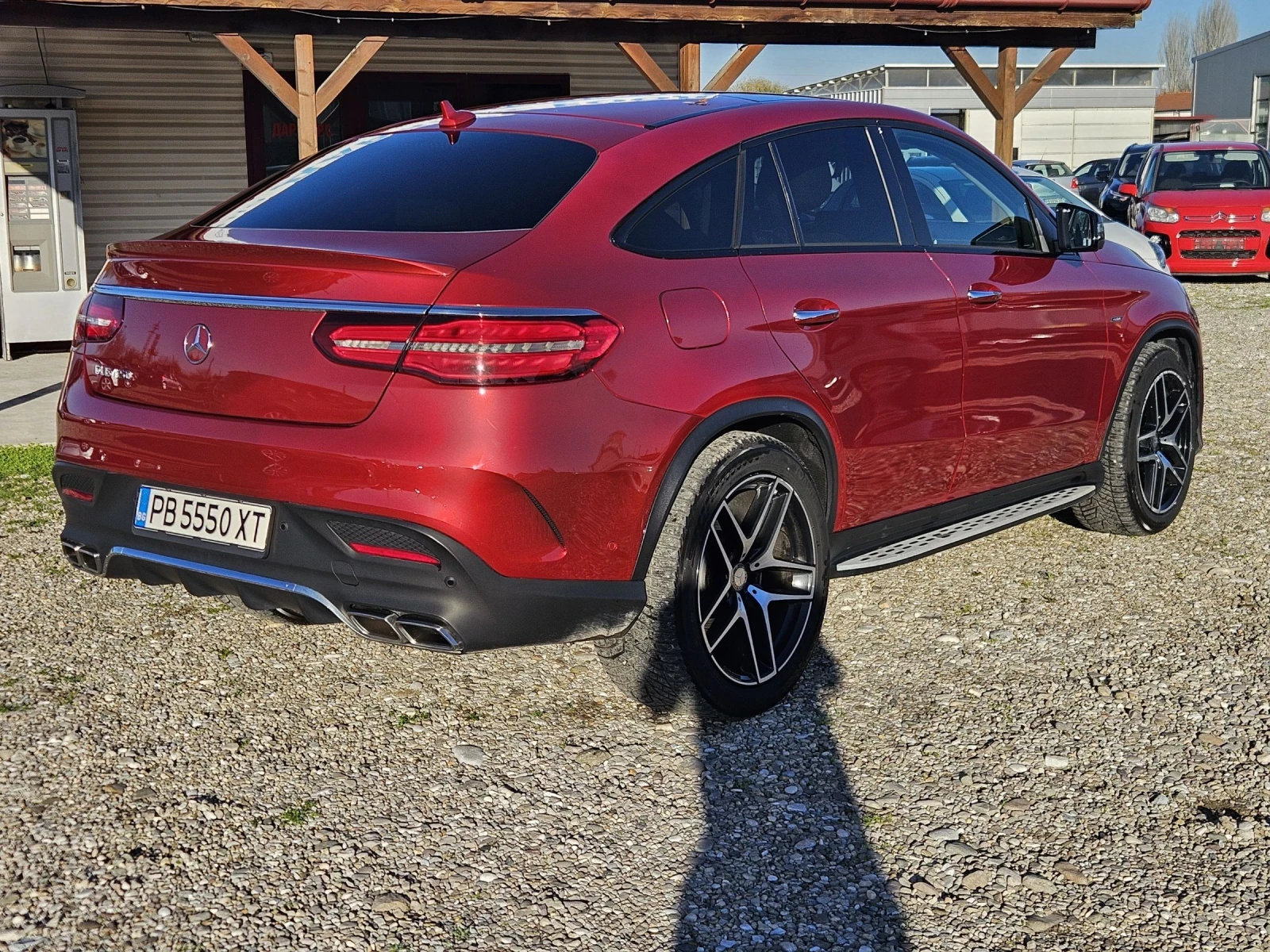 Mercedes-Benz GLE 400 3.0-303ks - изображение 4