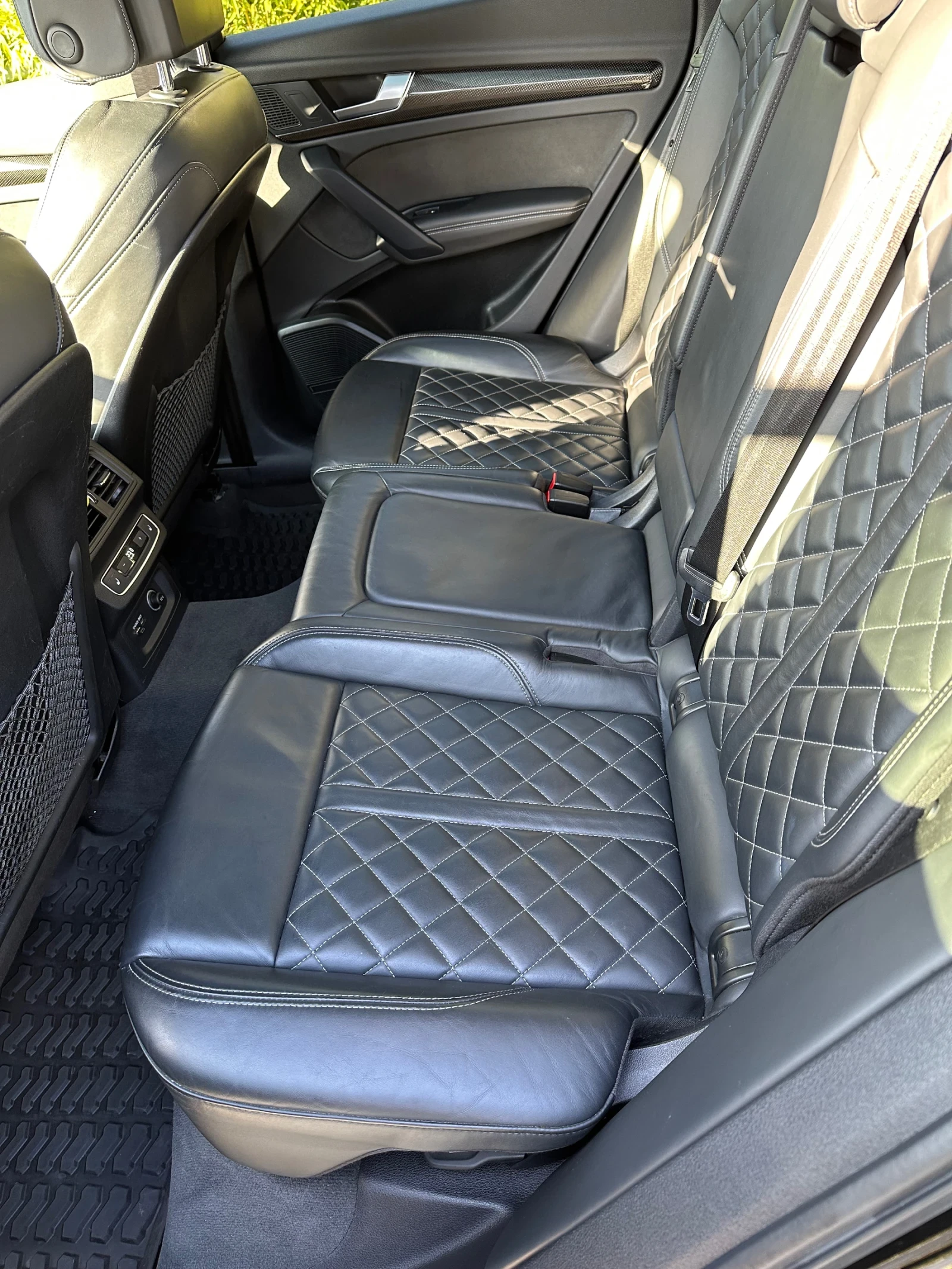 Audi SQ5 Self Parking/Matrix/Black Optics/Carbon/Panorama, снимка 6 - Автомобили и джипове - 54014600