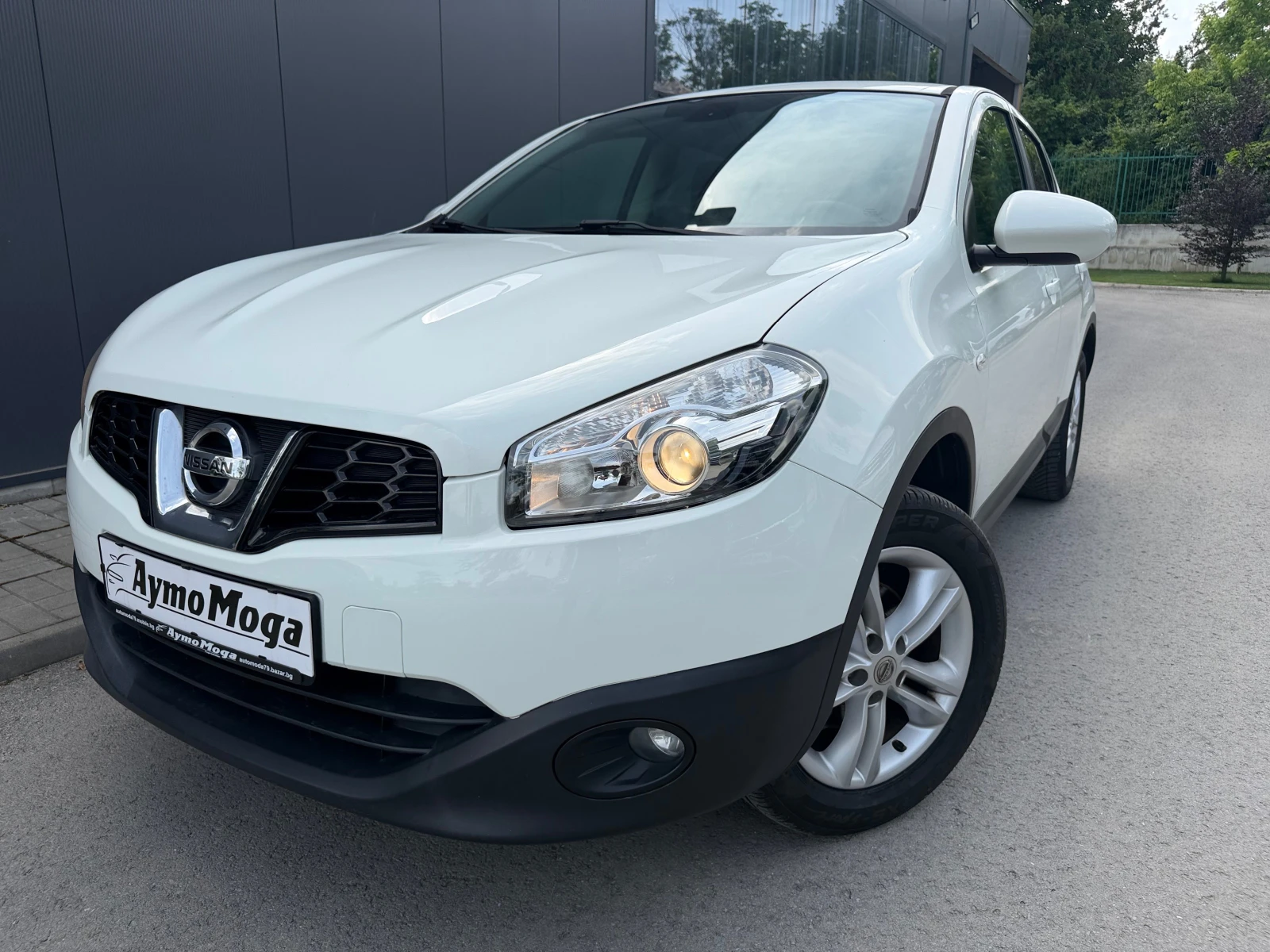 Nissan Qashqai 1.6 I 115 K.C., снимка 2 - Автомобили и джипове - 54777516