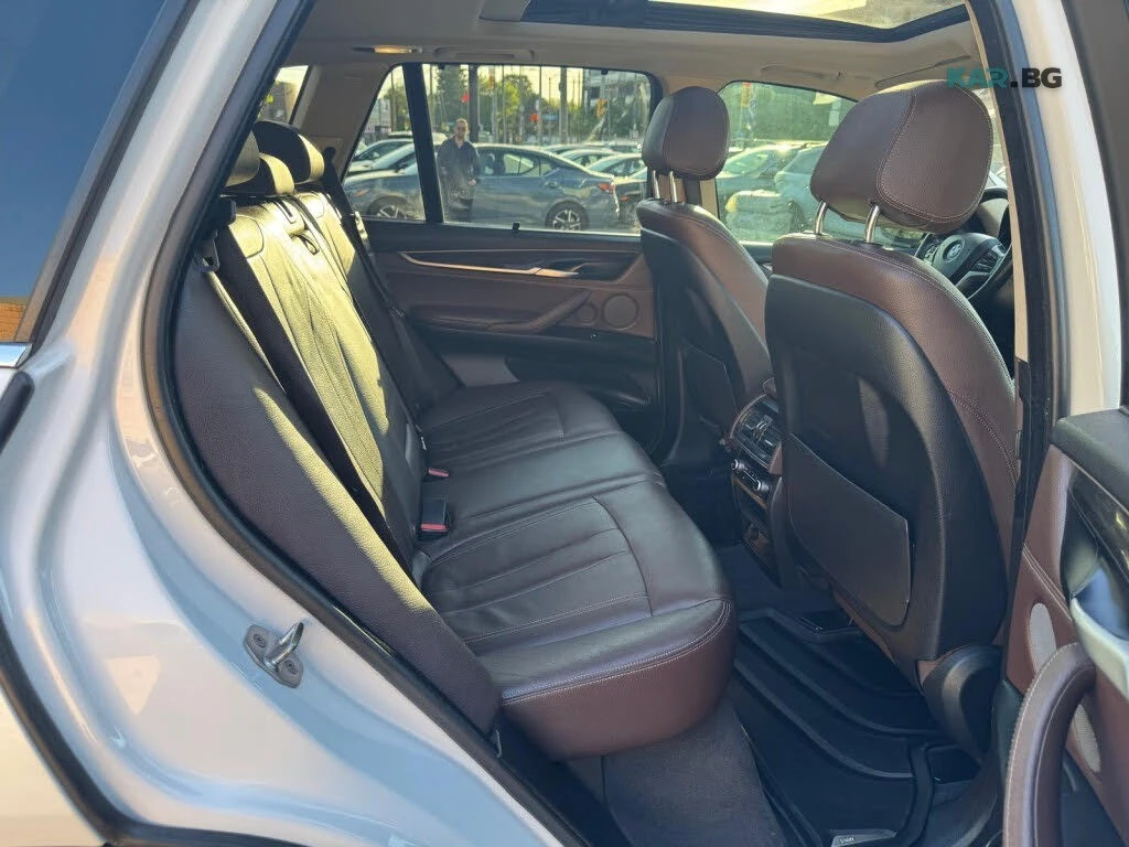 BMW X5 xDrive35i * АвтоКредит * (ЦЕНА ДО БГ), снимка 11 - Автомобили и джипове - 54887077