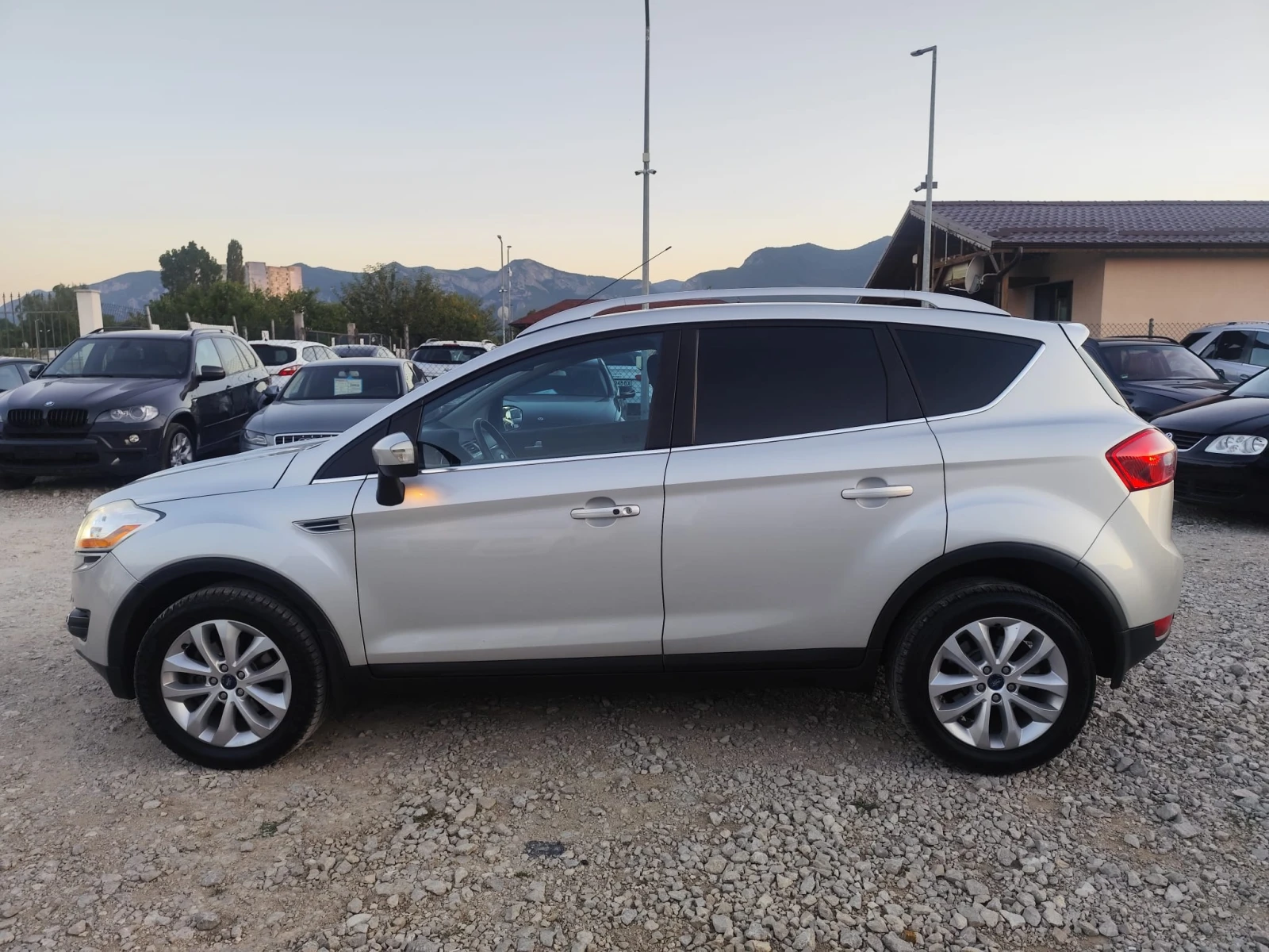 Ford Kuga 2.0 дизел 4х4, снимка 8 - Автомобили и джипове - 55492301