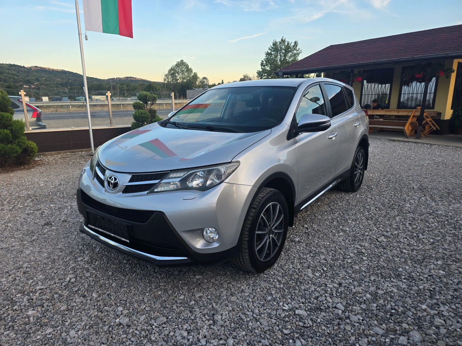 Toyota Rav4 2.2D-4D AWD 150кс! ! НАВИГАЦИЯ ! ! КЛИМАТРОНИК