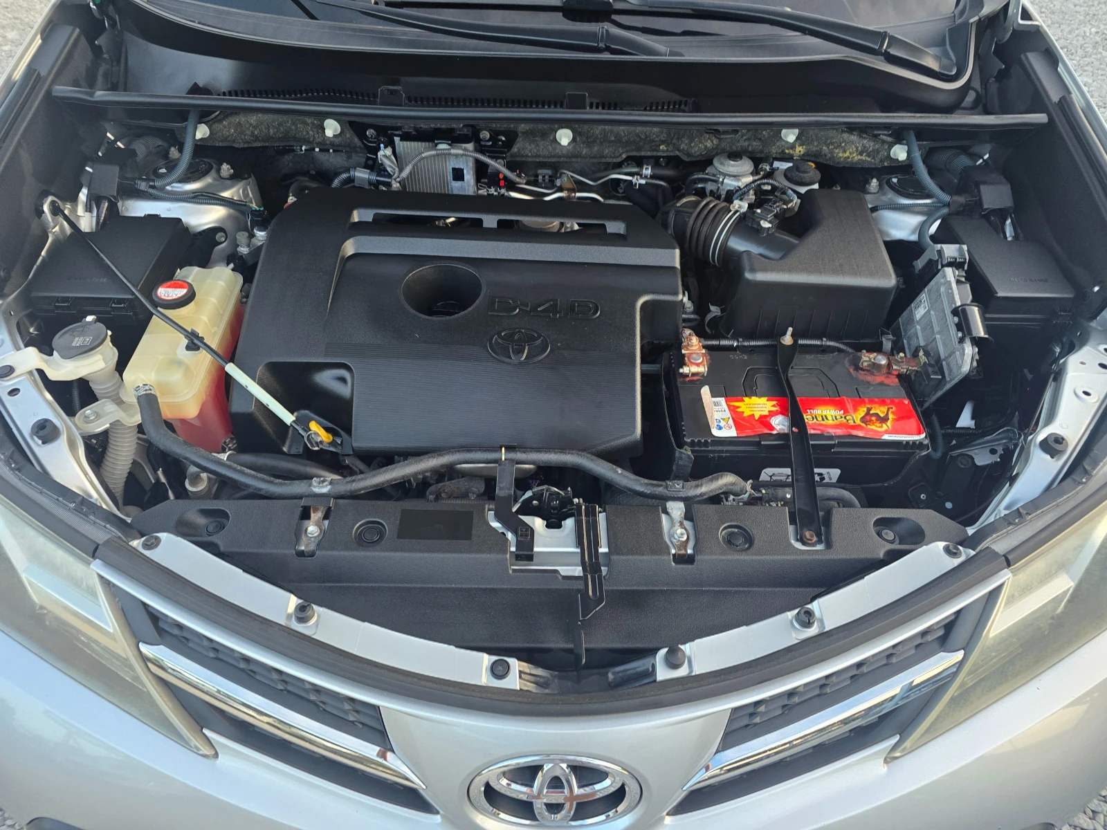 Toyota Rav4 2.2D-4D AWD 150кс! ! НАВИГАЦИЯ ! ! КЛИМАТРОНИК, снимка 17 - Автомобили и джипове - 56117835