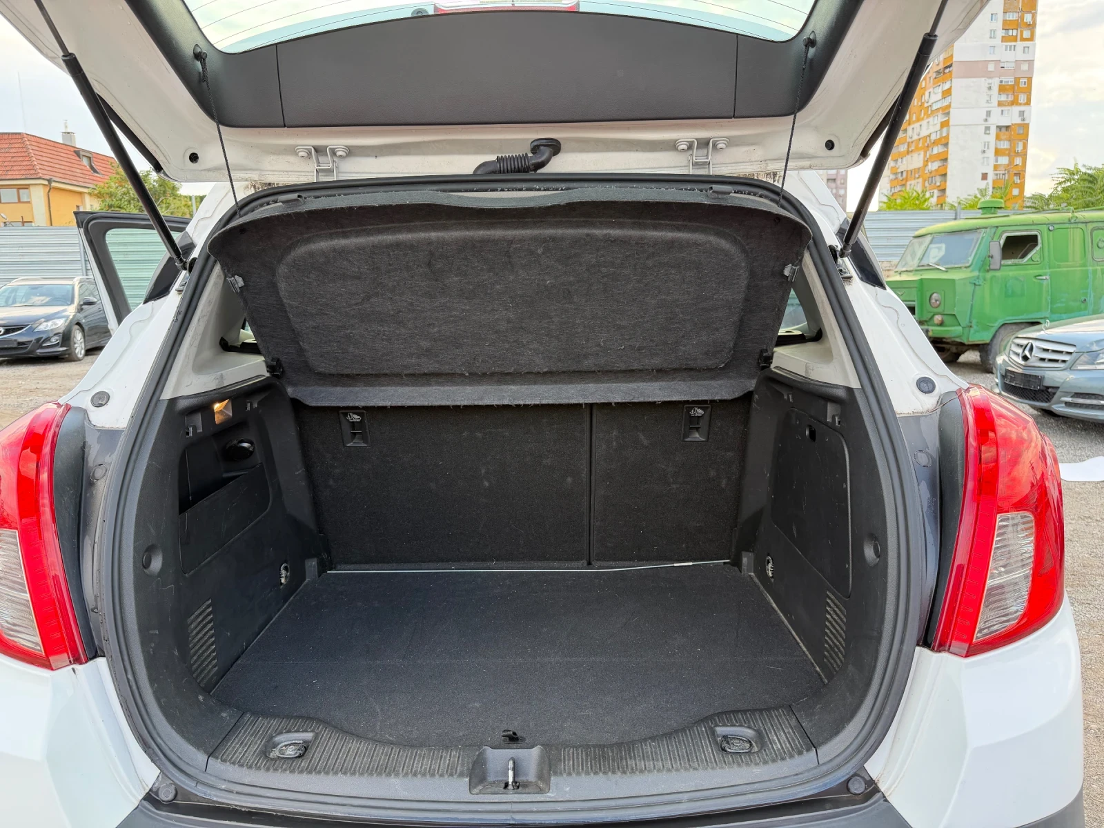 Opel Mokka Euro6b 6speed 1.4LPG, снимка 11 - Автомобили и джипове - 56150004