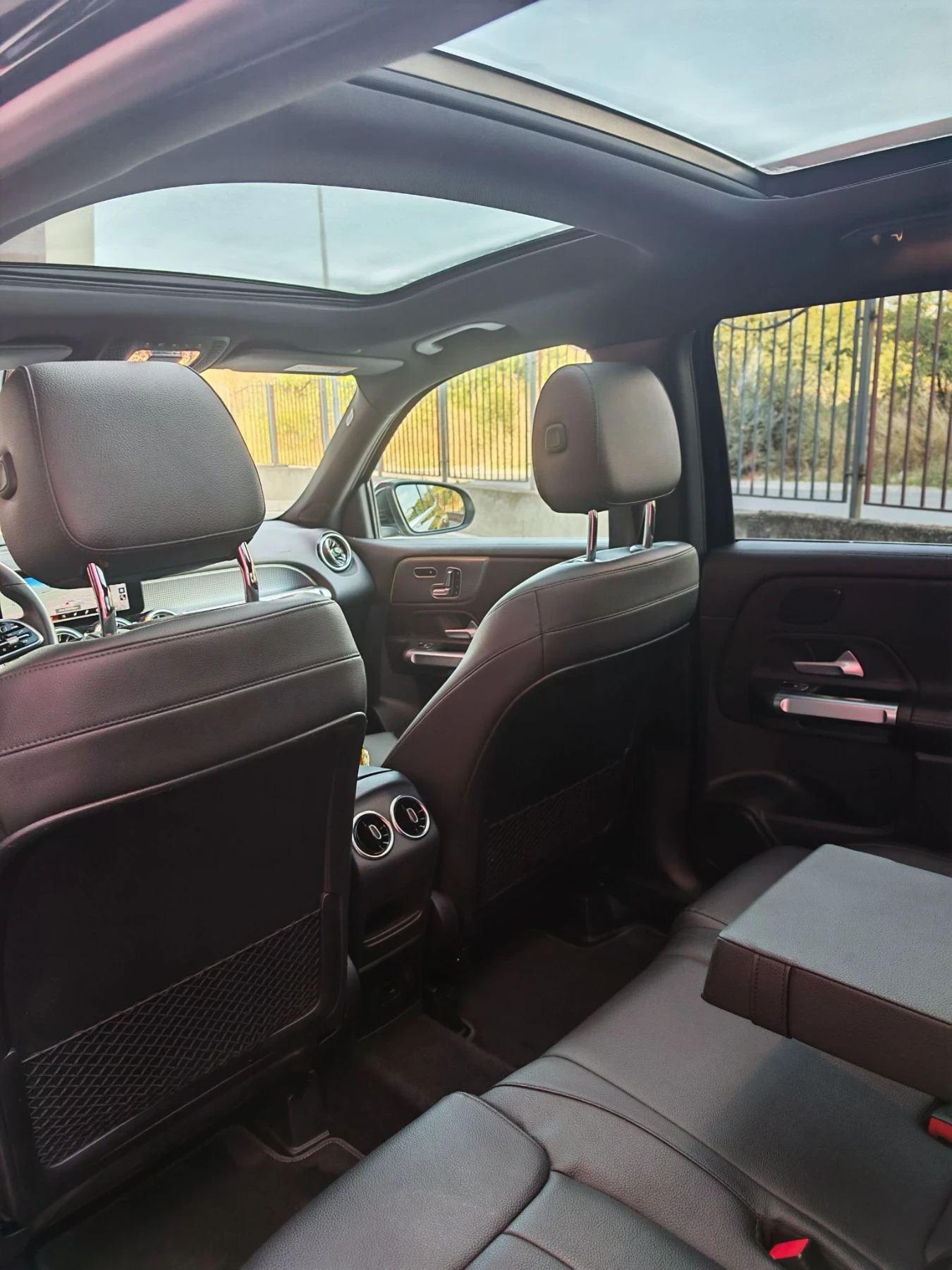 Mercedes-Benz GLB FULL , снимка 13 - Автомобили и джипове - 56160484
