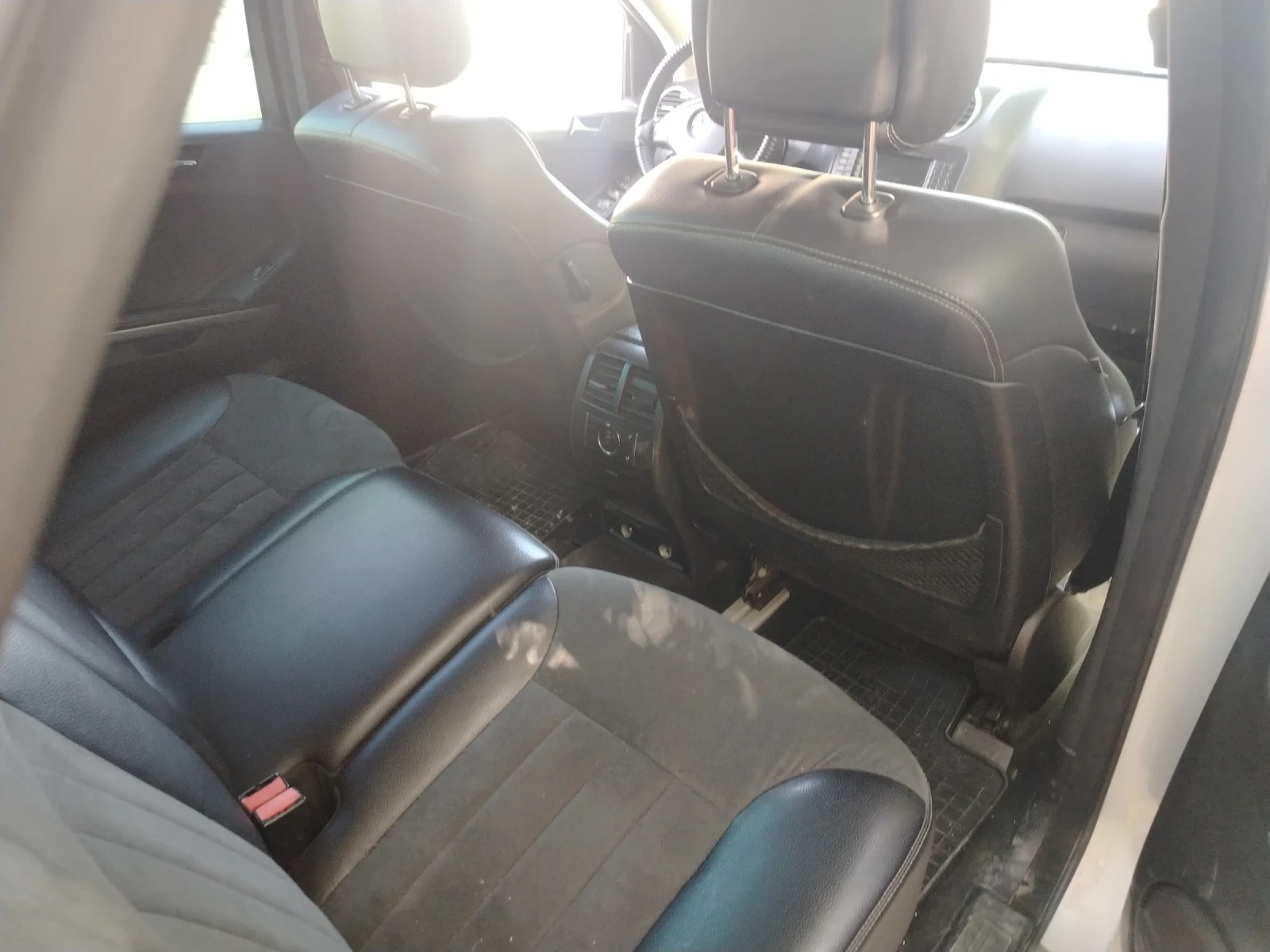 Mercedes-Benz ML 320, снимка 4 - Автомобили и джипове - 56327530
