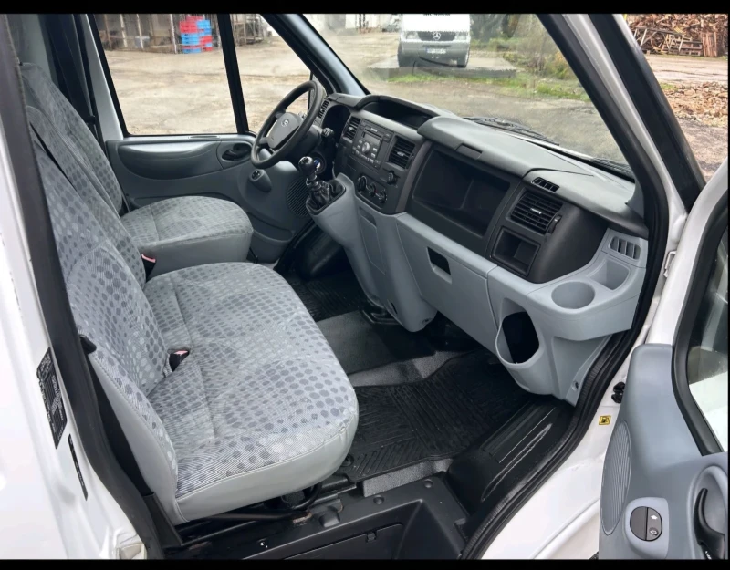 Ford Transit 2.2, снимка 14 - Бусове и автобуси - 47493638