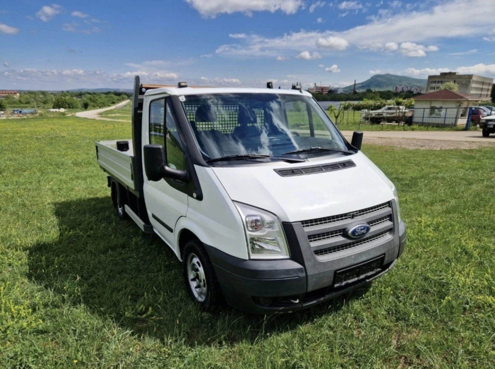 Ford Transit 2.2 - изображение 10