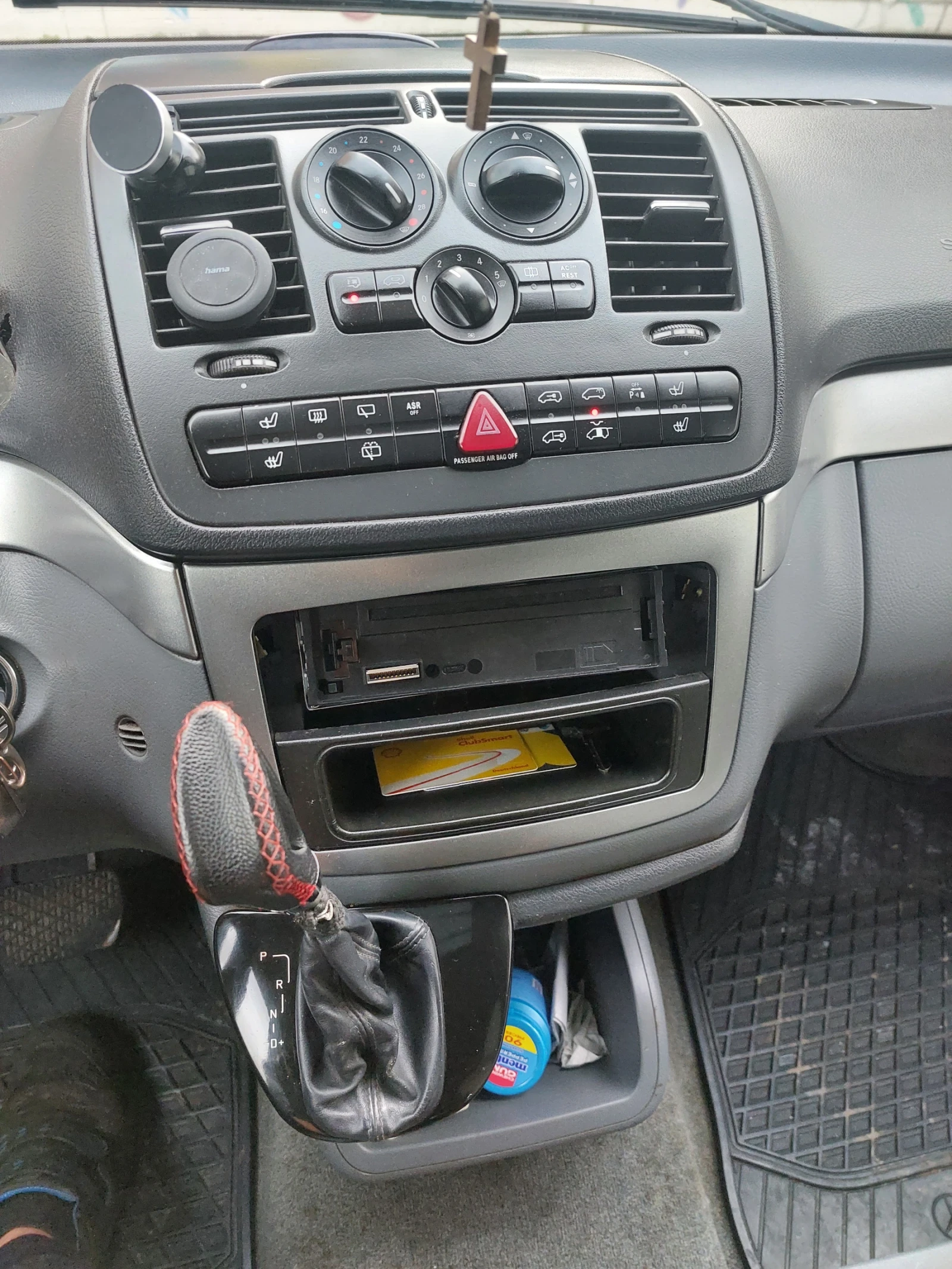 Mercedes-Benz Viano CDI, снимка 10 - Бусове и автобуси - 53929943