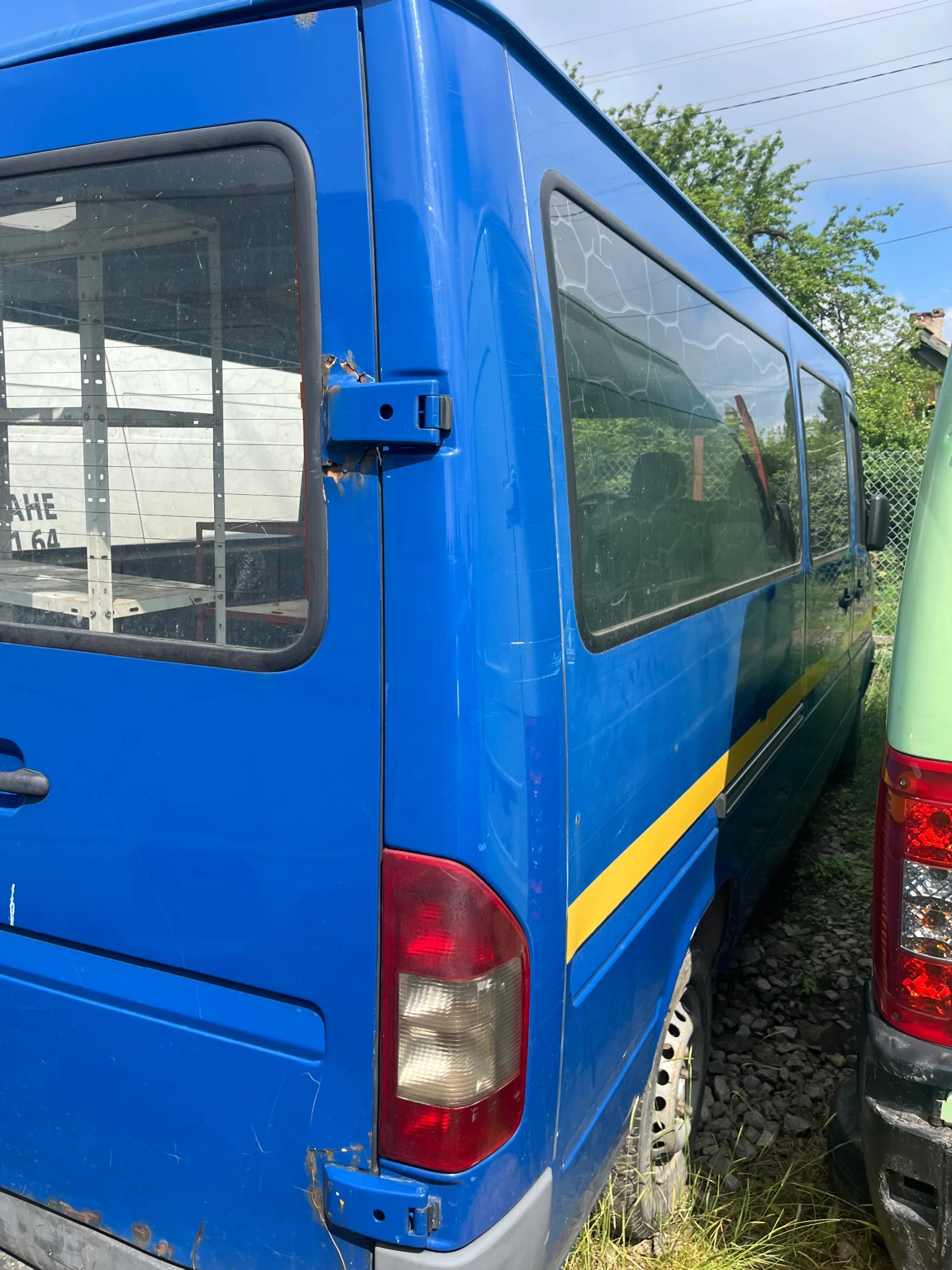 Mercedes-Benz Sprinter 208 208D, снимка 6 - Бусове и автобуси - 54222387