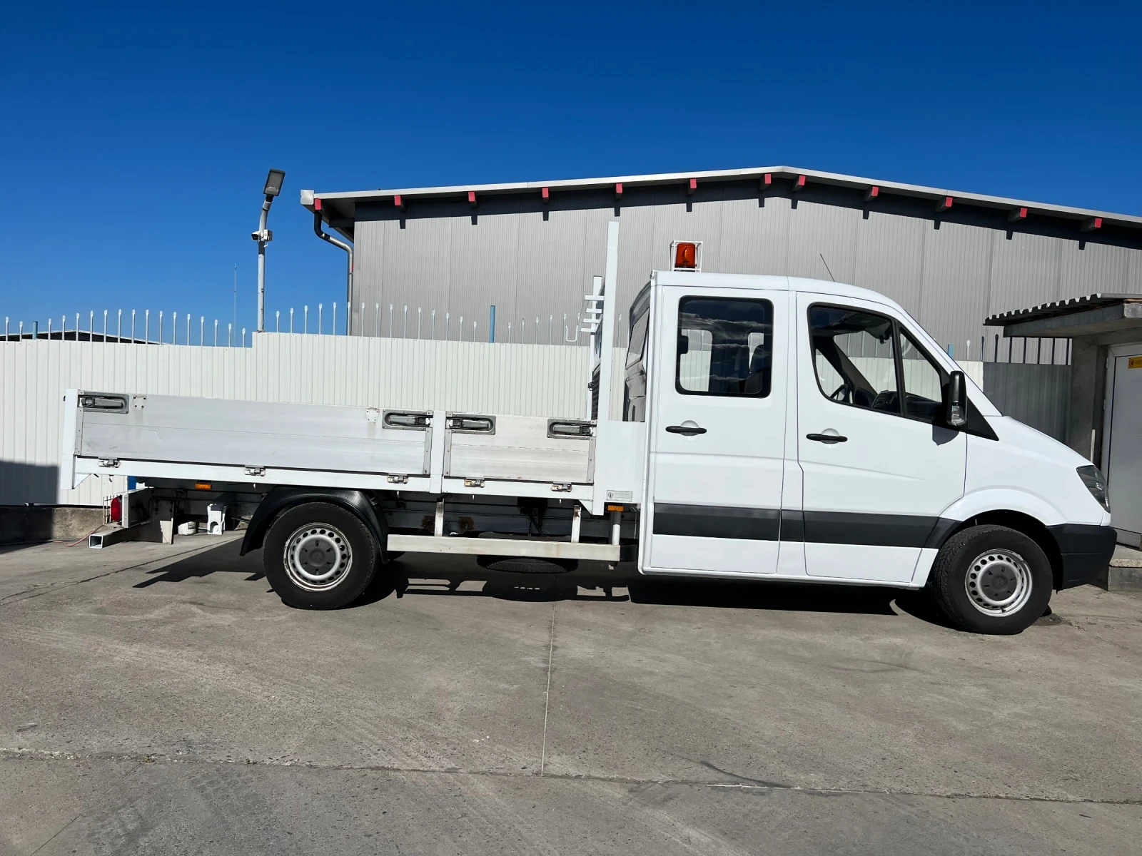 Mercedes-Benz Sprinter Самосвал-3.30 дължина * 144.000км* , снимка 9 - Бусове и автобуси - 54708120