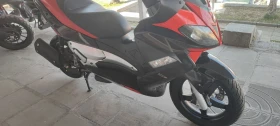 Aprilia Sr MAX 300, снимка 4